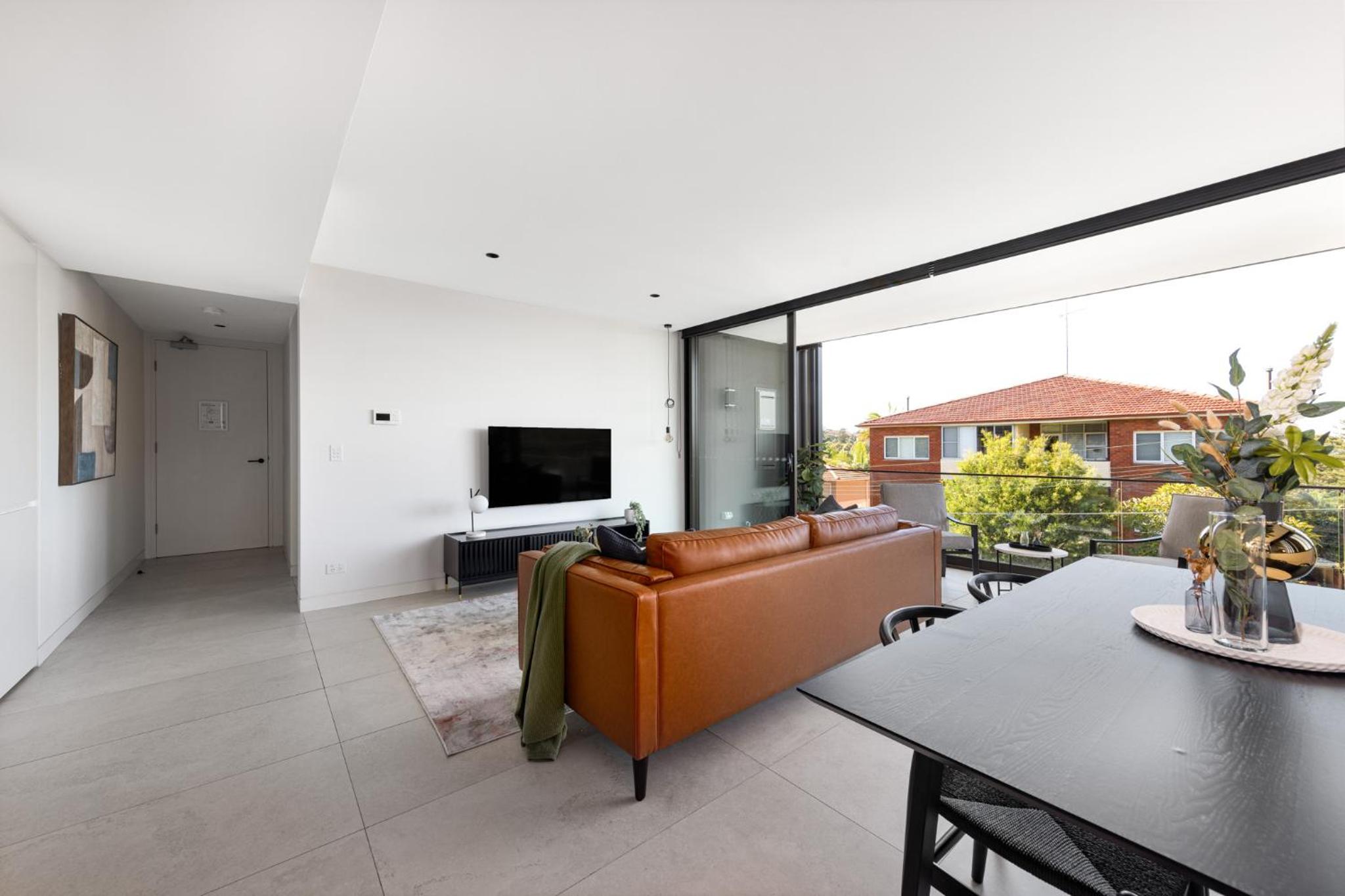 The Horizon Apartments by Urban Rest