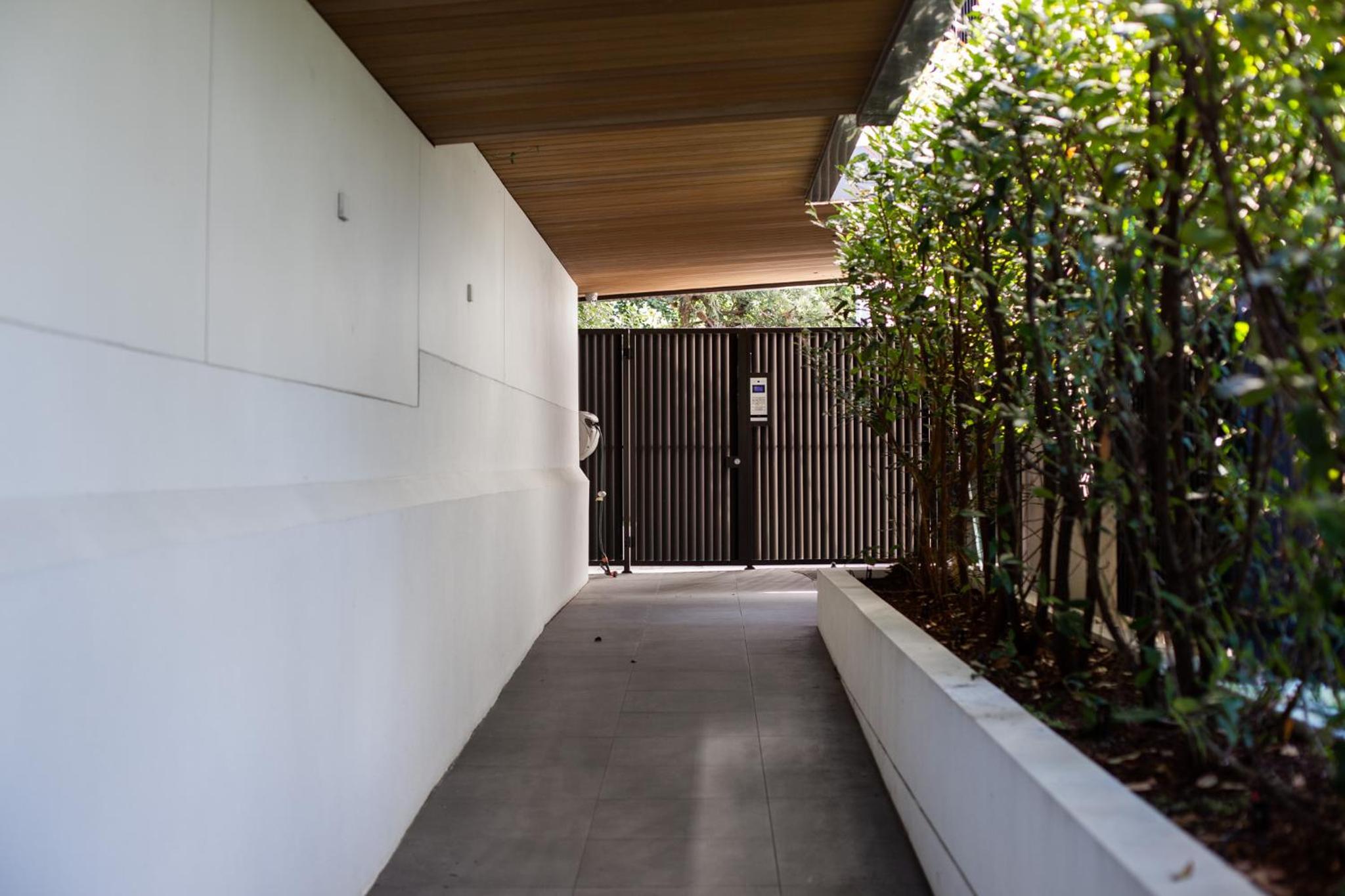 The Horizon Apartments by Urban Rest