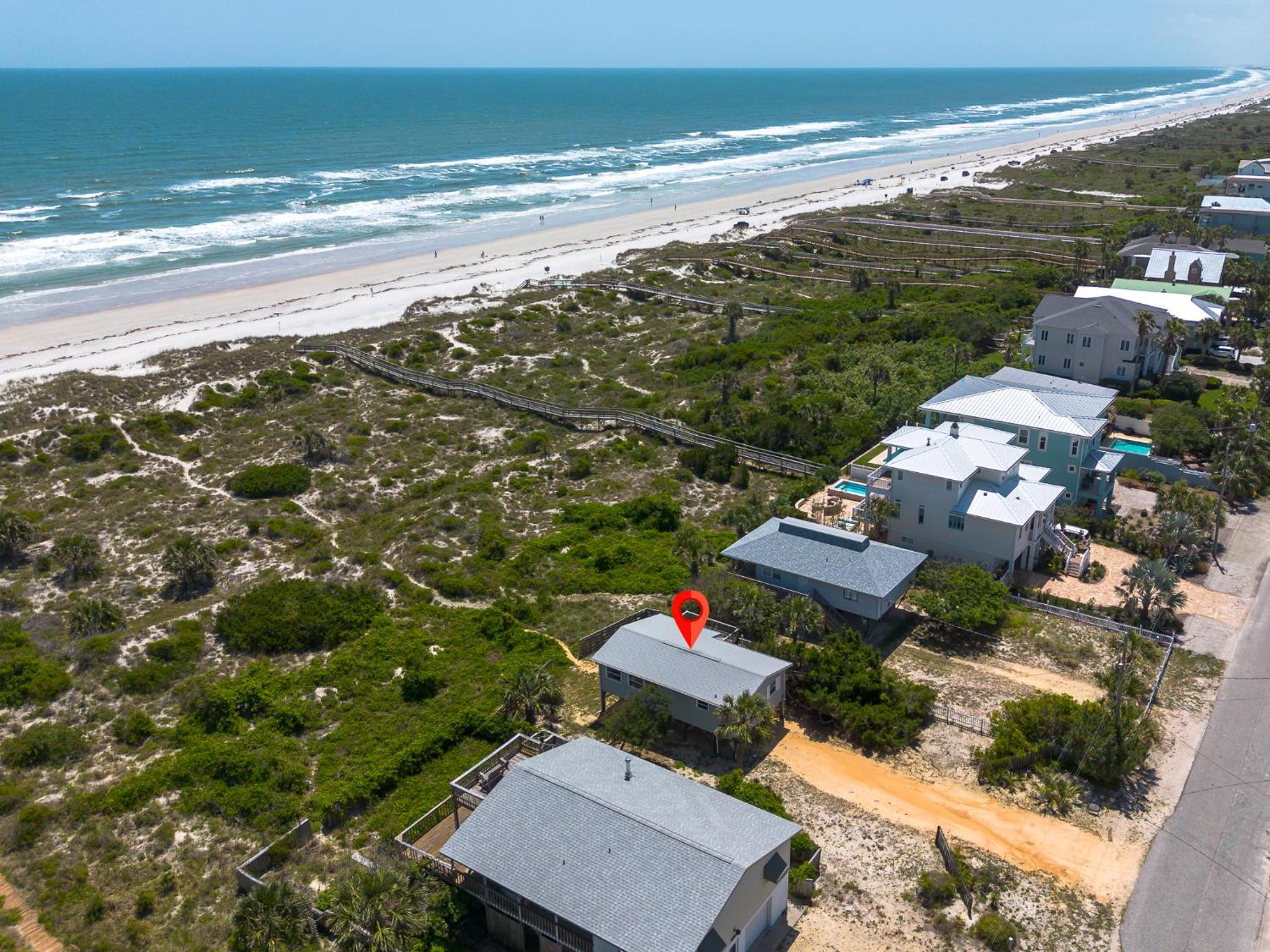 Pounds Cottage, 1 Bedroom, Sleeps 4, Ocean Front, Pet Friendly - Property Image 1