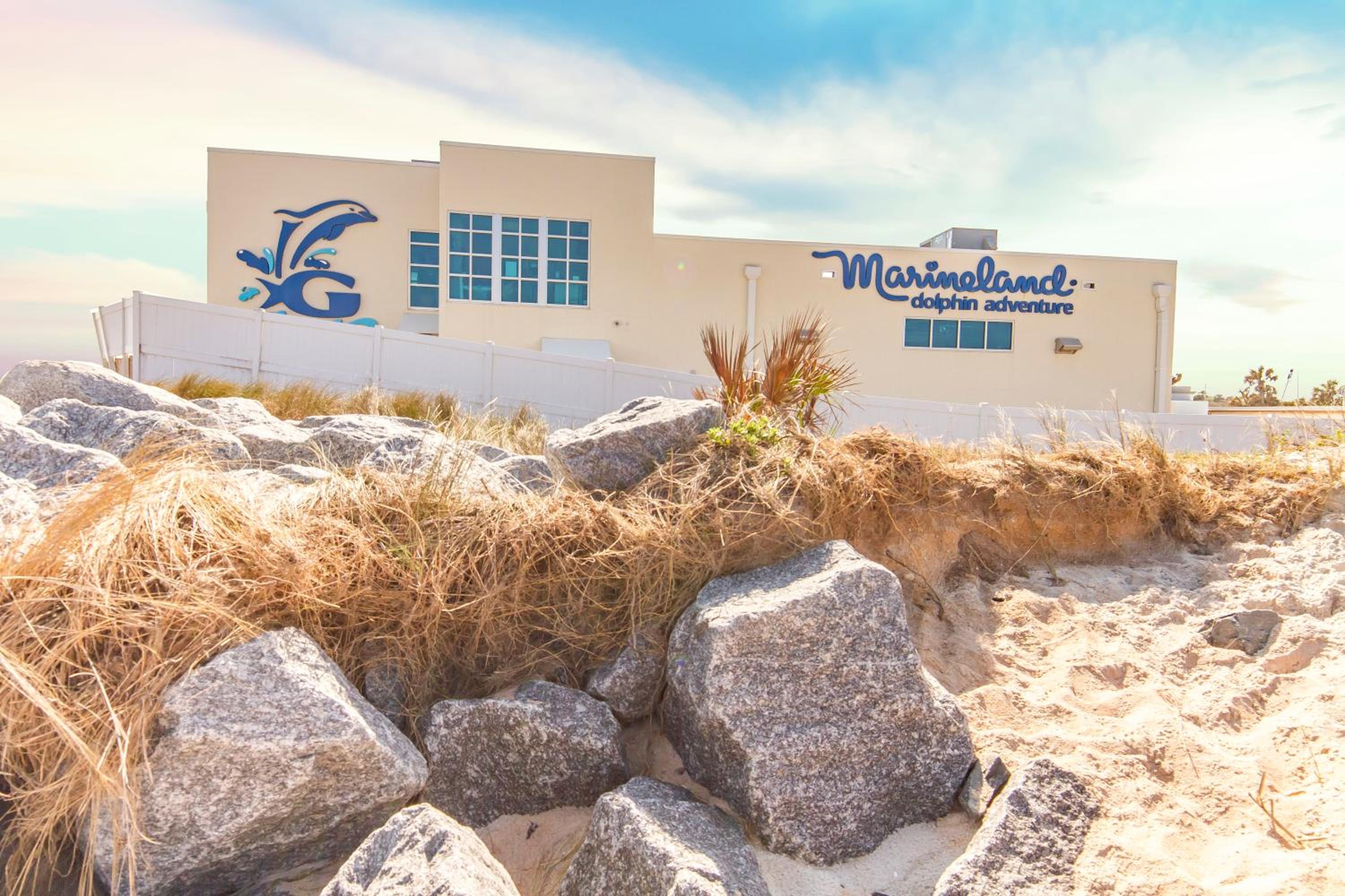 Pounds Cottage, 1 Bedroom, Sleeps 4, Ocean Front, Pet Friendly - Property Image 8