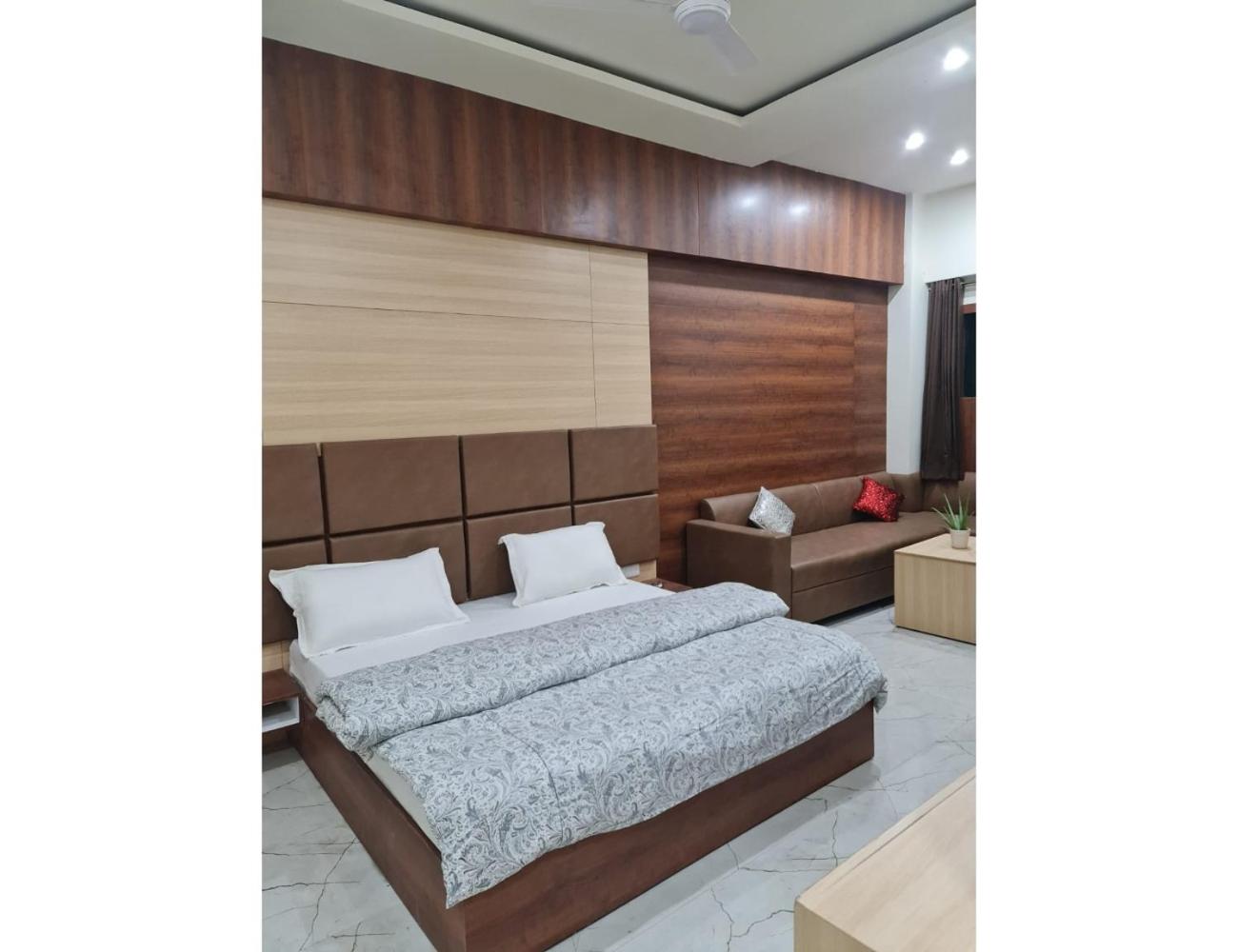 Hotel Prem Manor, Roorkee view 2