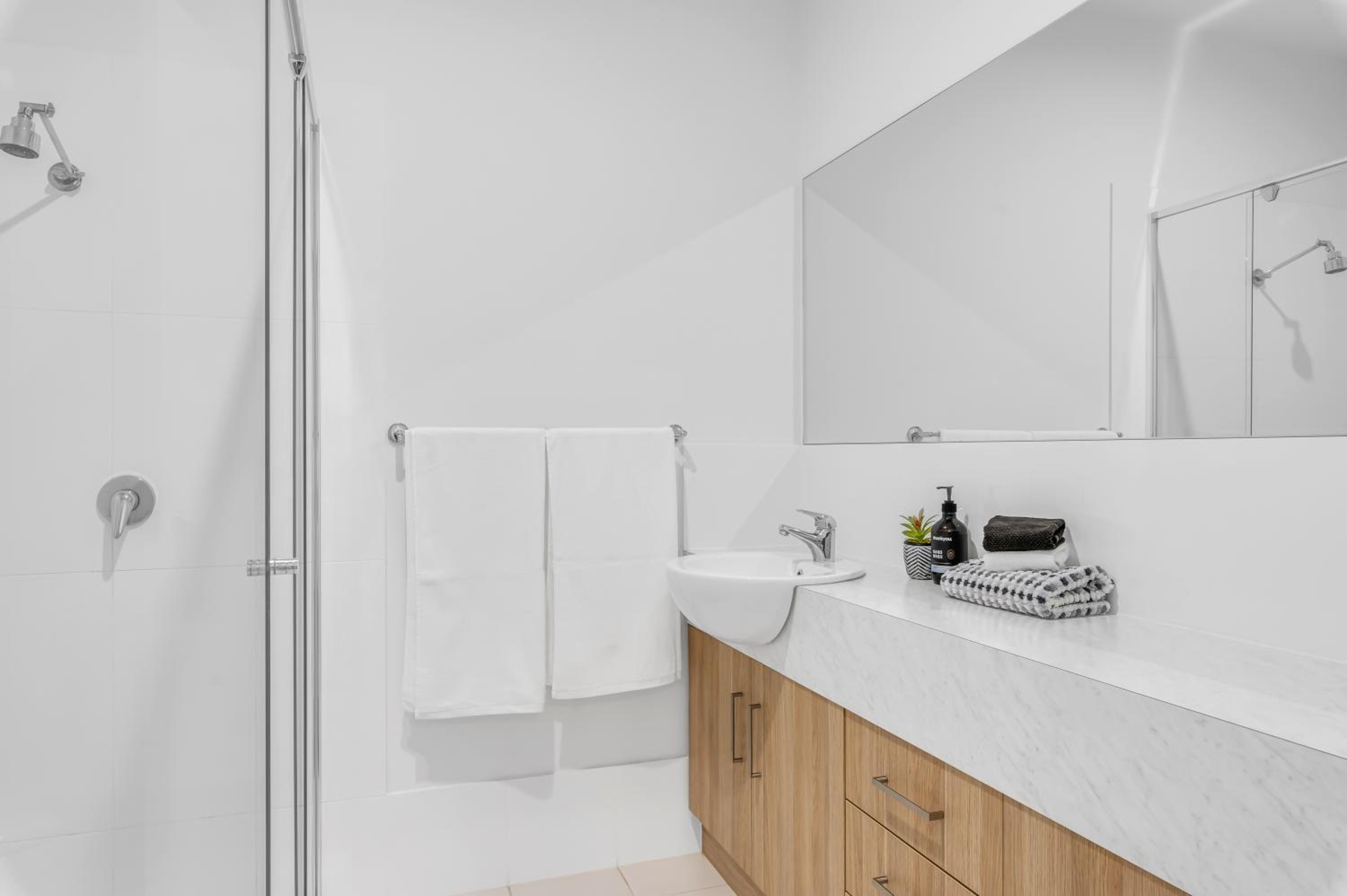 Flinders Corporate Extended Stays 8 -12 weeks