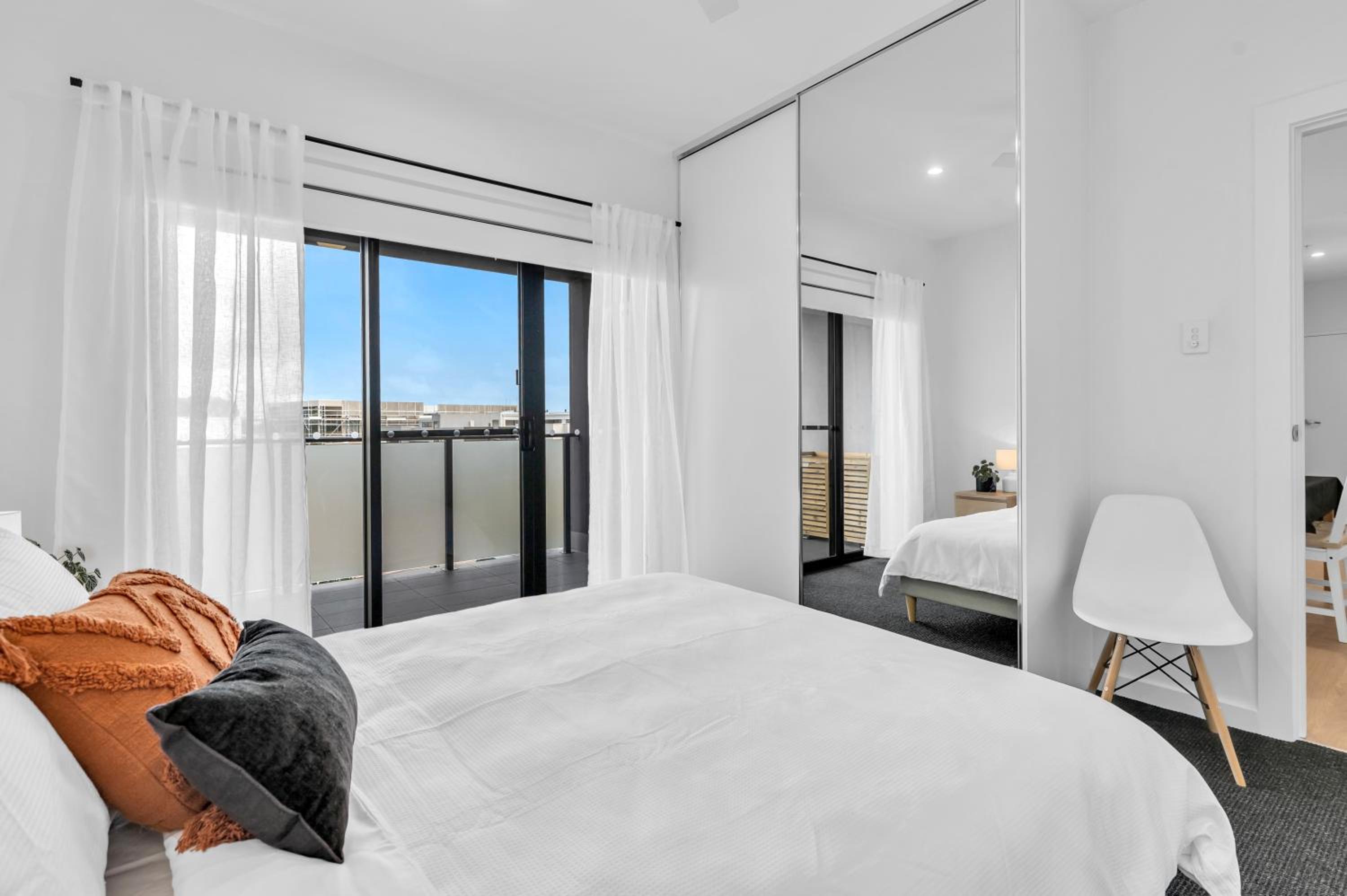 Flinders Corporate Extended Stays 8 -12 weeks