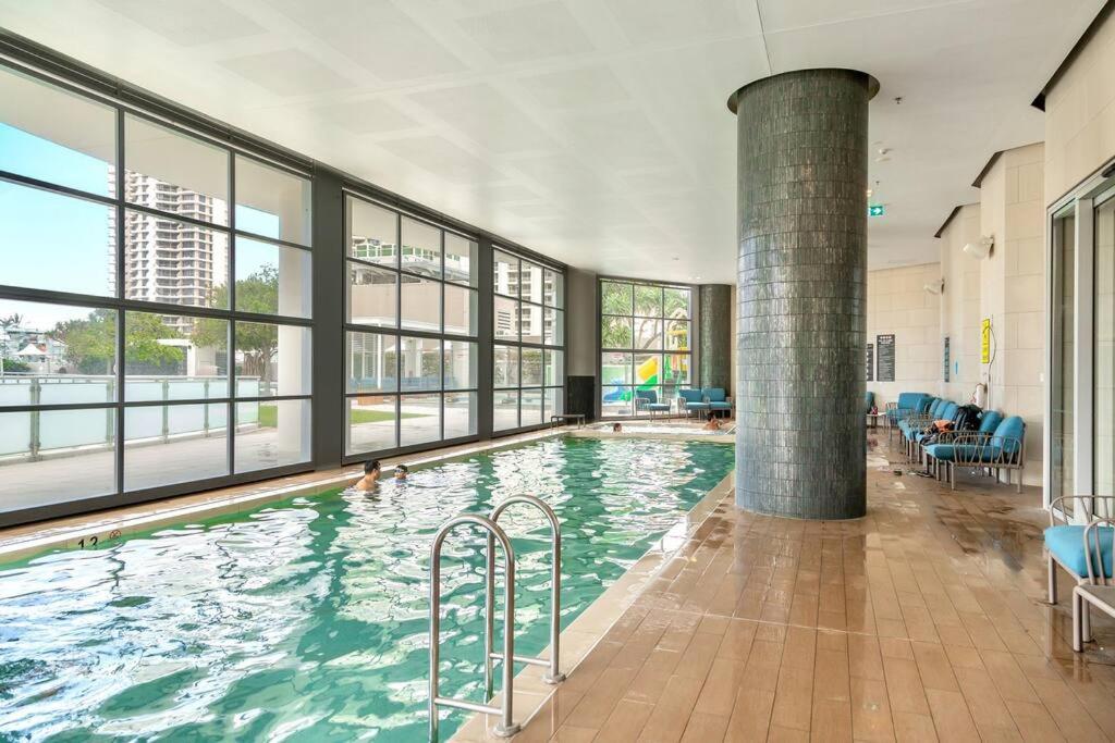 Paradise living at Hilton with stunning ocean view