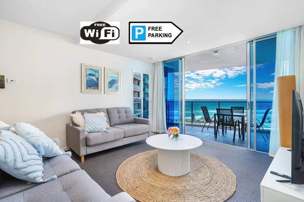 Paradise living at Hilton with stunning ocean view