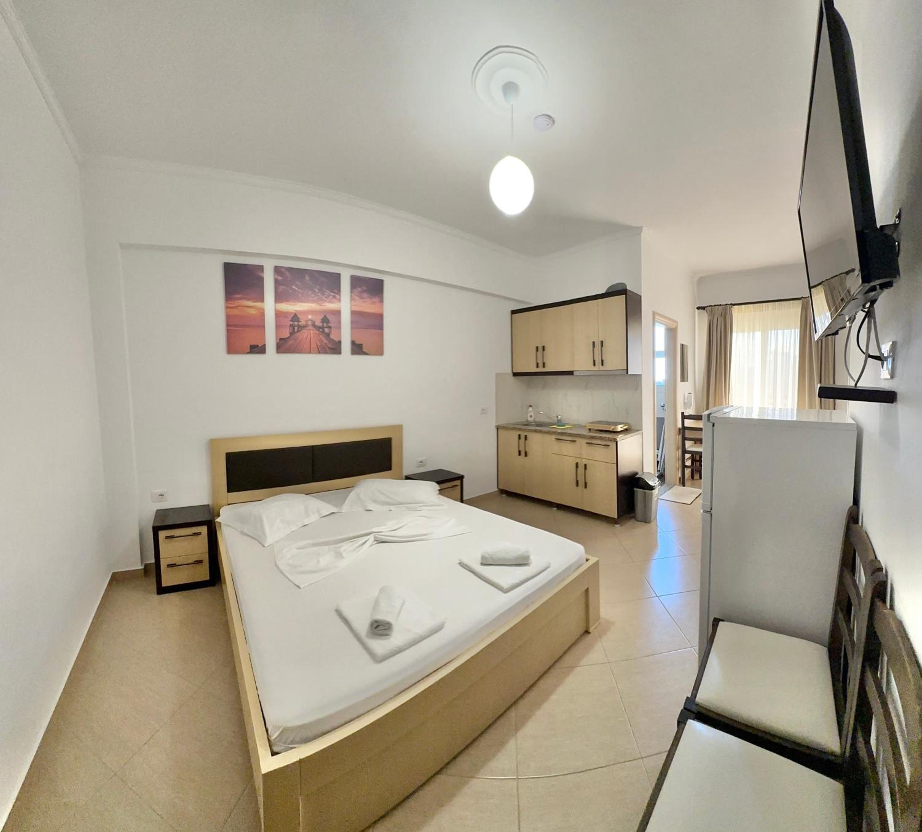 Brian Apartments