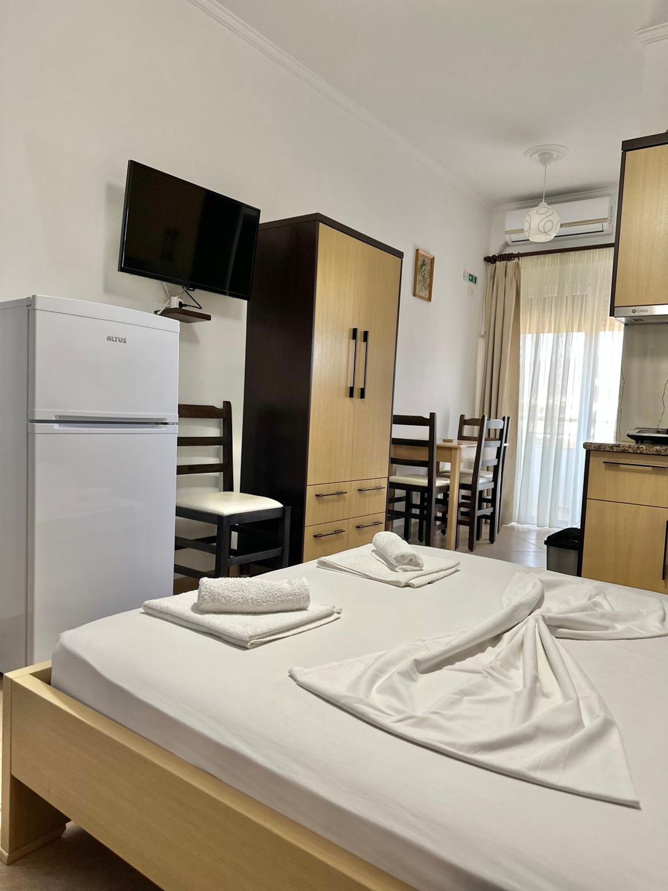 Brian Apartments