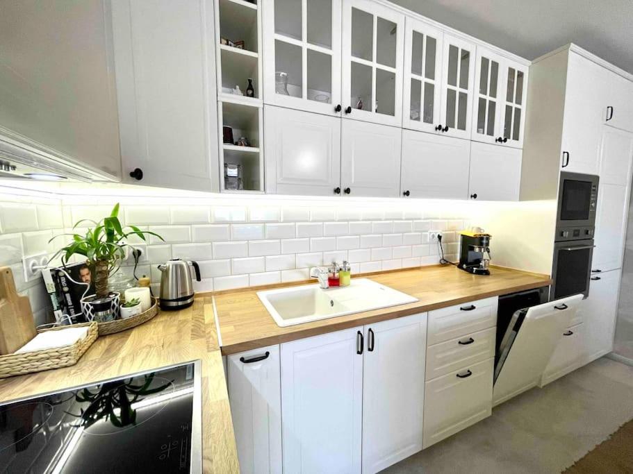 Black Sea Apartment