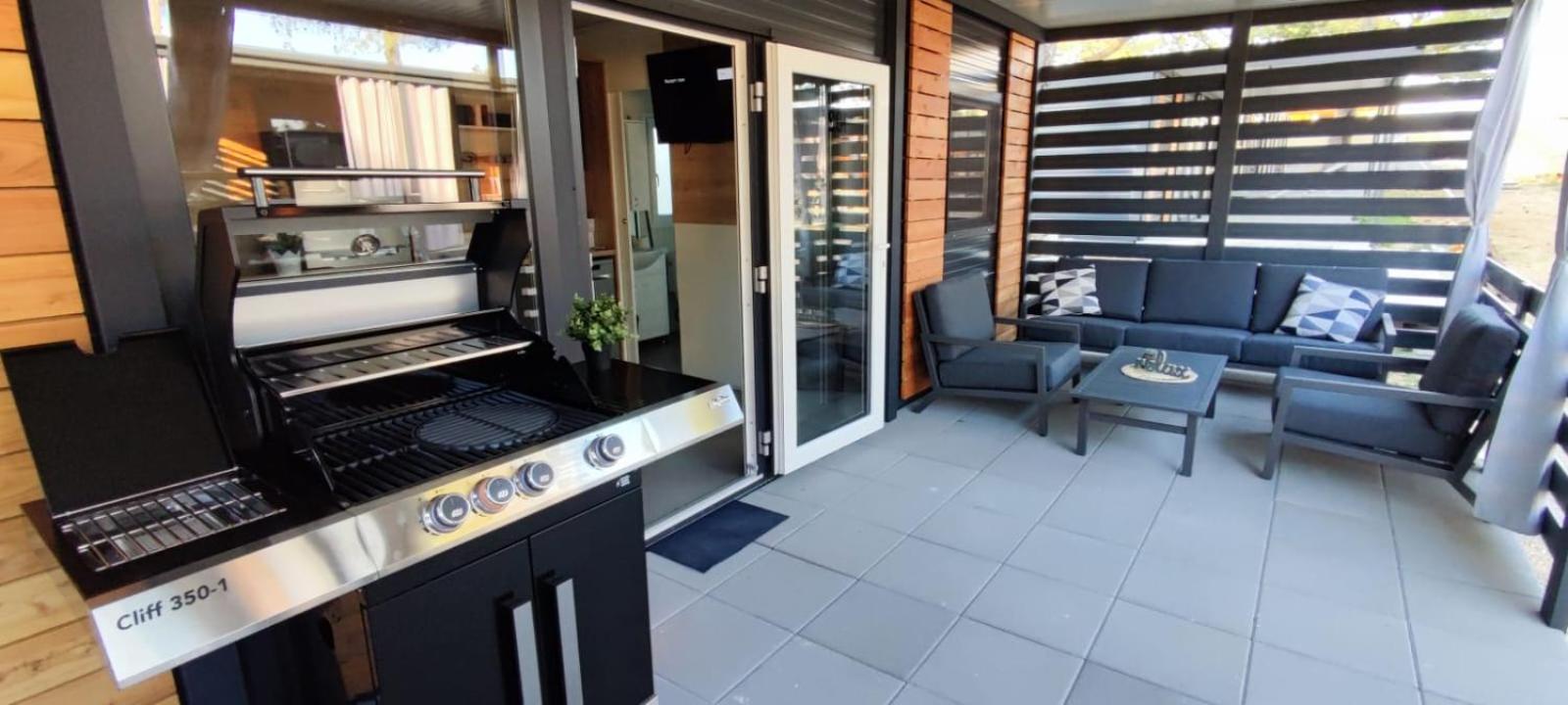 Mobile homes Paun view 2
