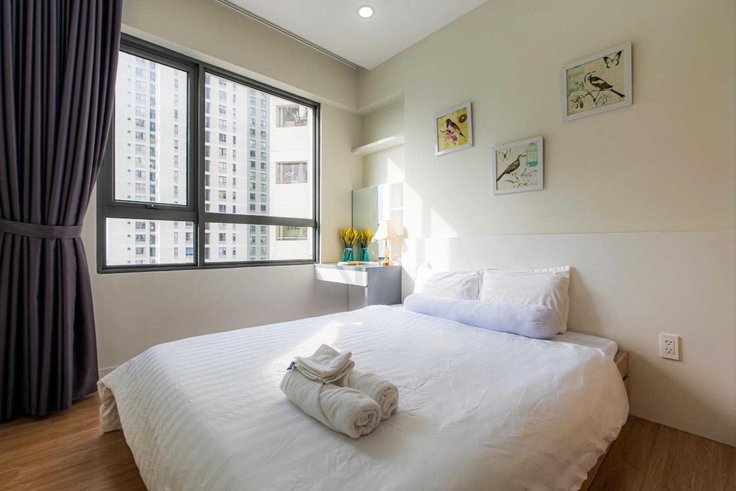 ambiHOME 2BR 2WC in Masteri Thao Dien District 2