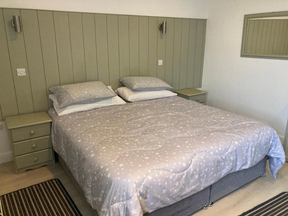 Marine Terrace Apartments view 2