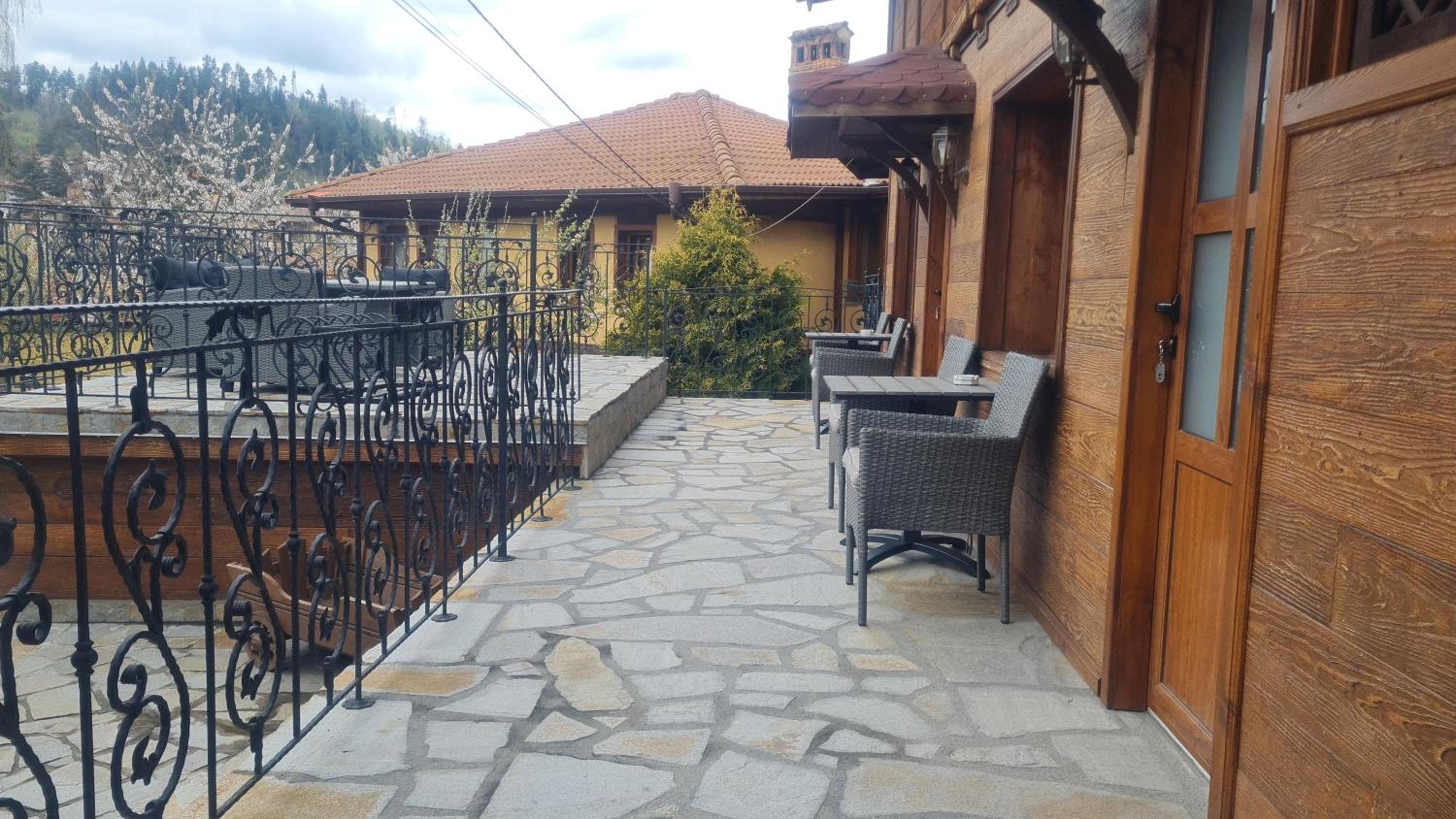 Guest House Zlatniyat Telets