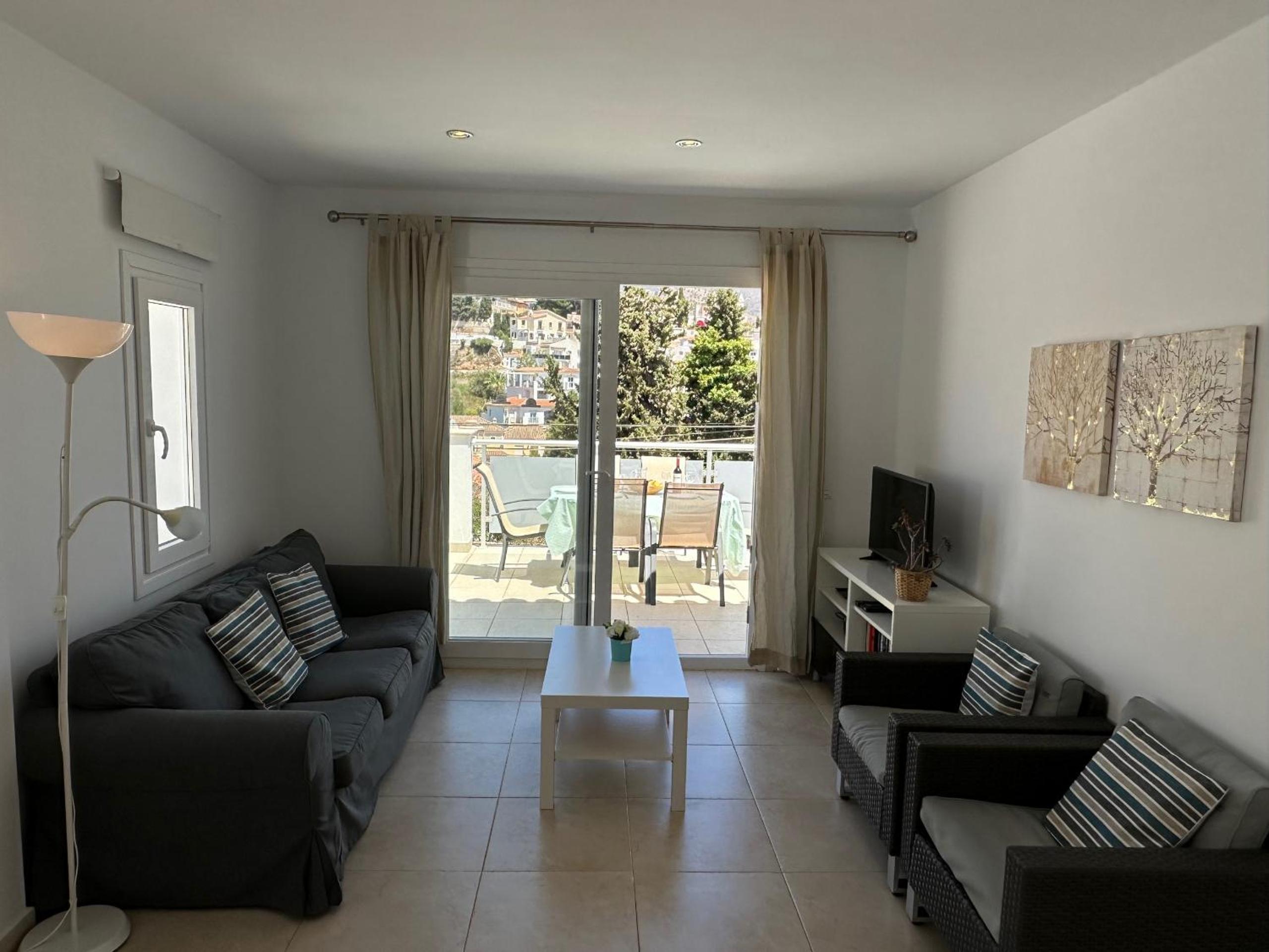 Nerja Paradise Rentals - Villa Jade view 2