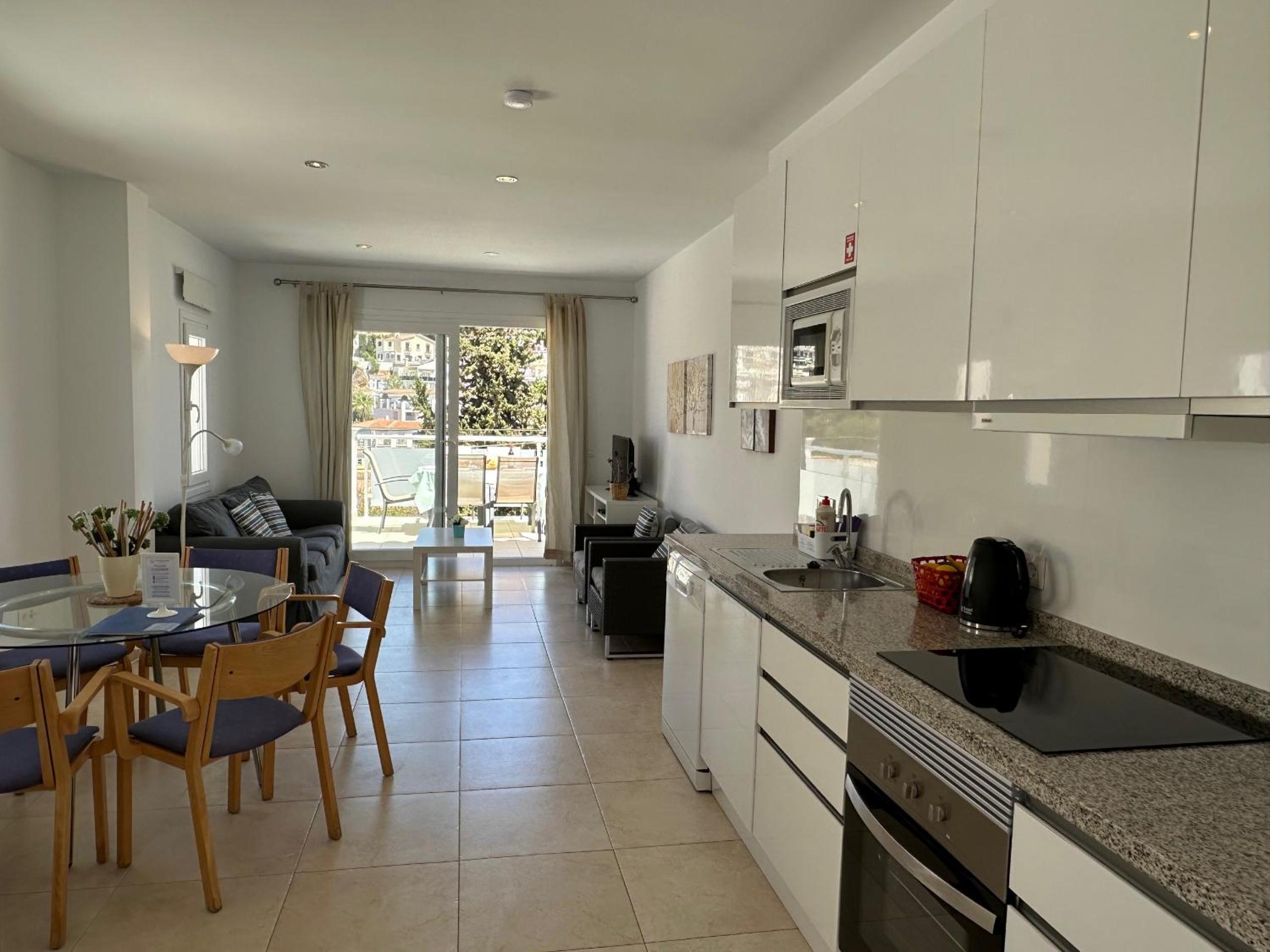 Nerja Paradise Rentals - Villa Jade view 3