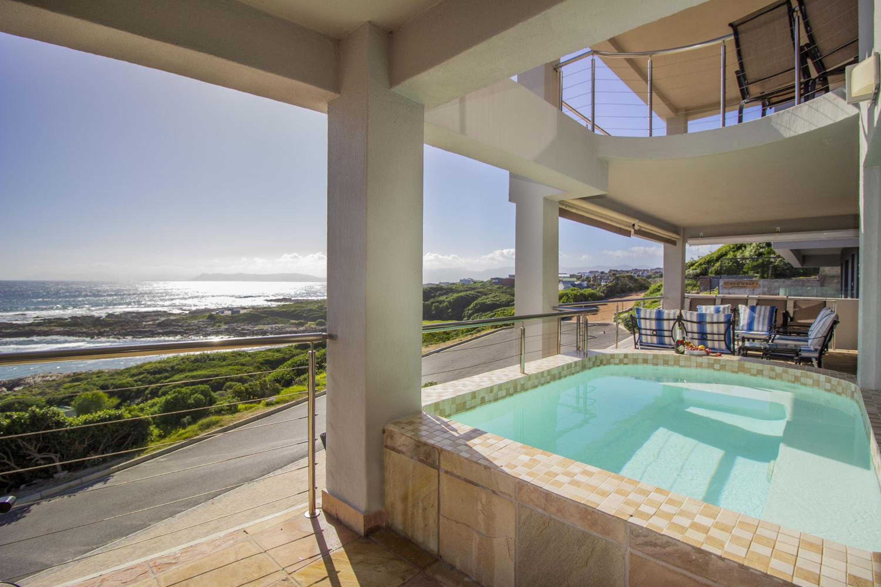 Whale Waters Self Catering Gansbaai