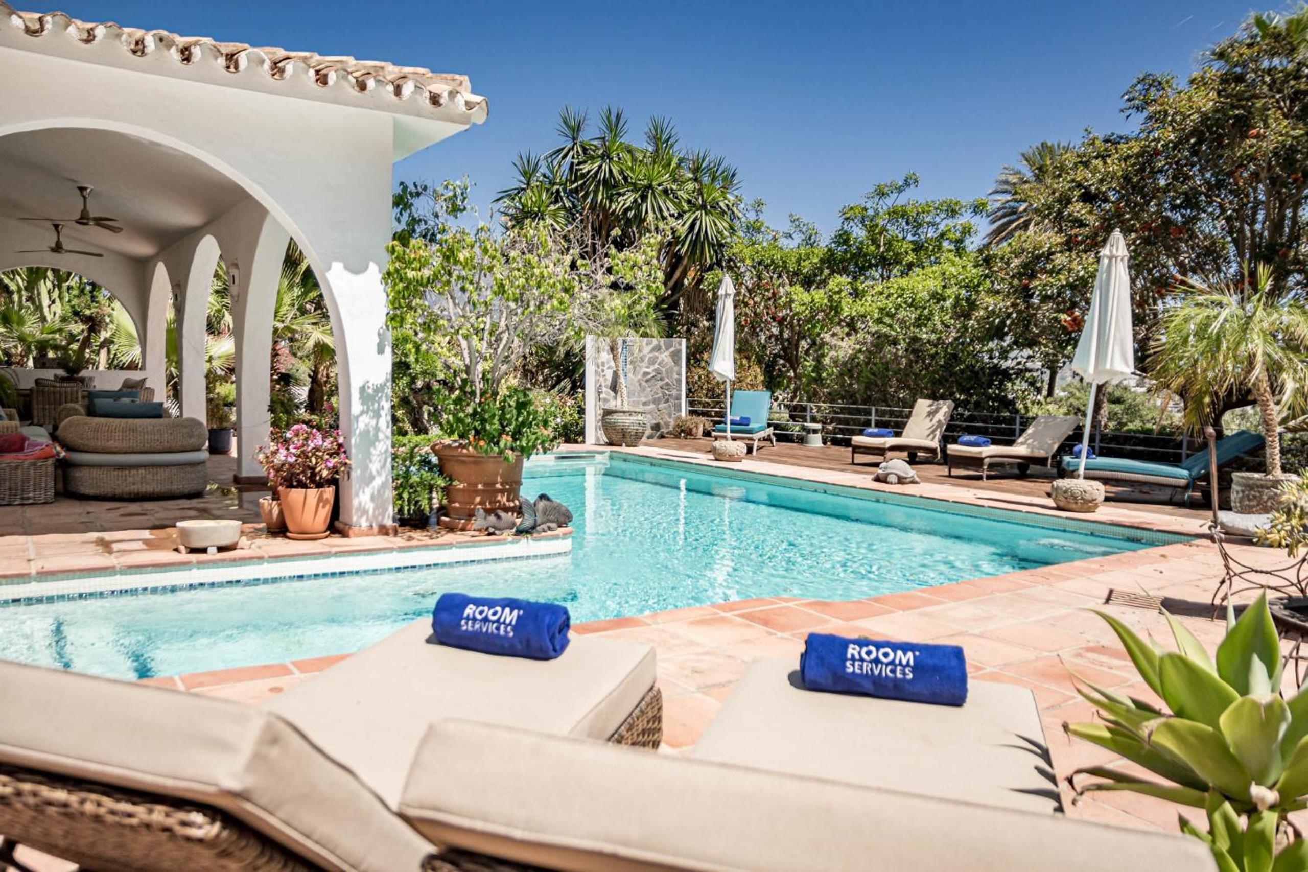 Marbella Vacations - VLB - Stunning villa Las Brisas, private pool - Property Image 51