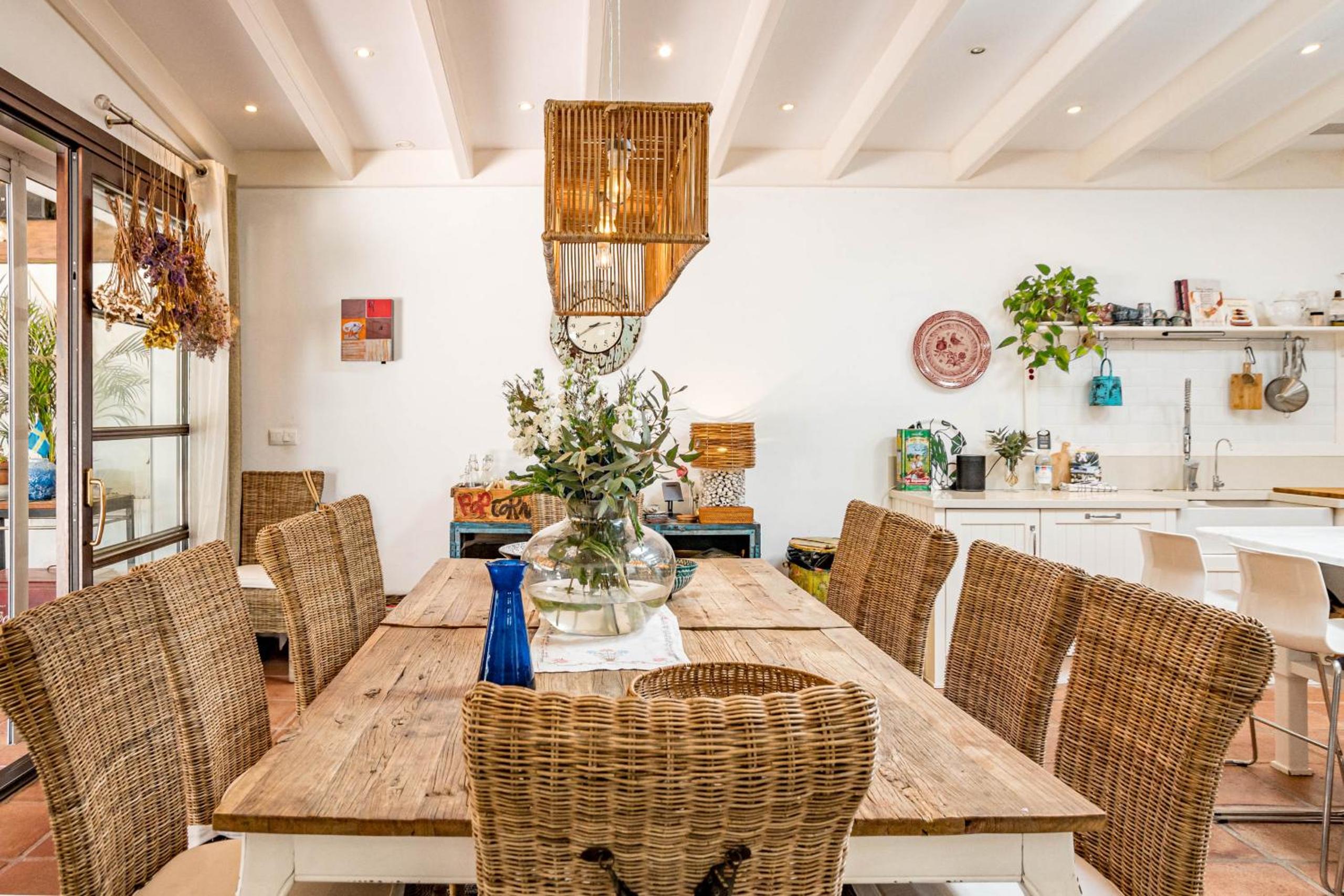 Marbella Vacations - VLB - Stunning villa Las Brisas, private pool - Property Image 16