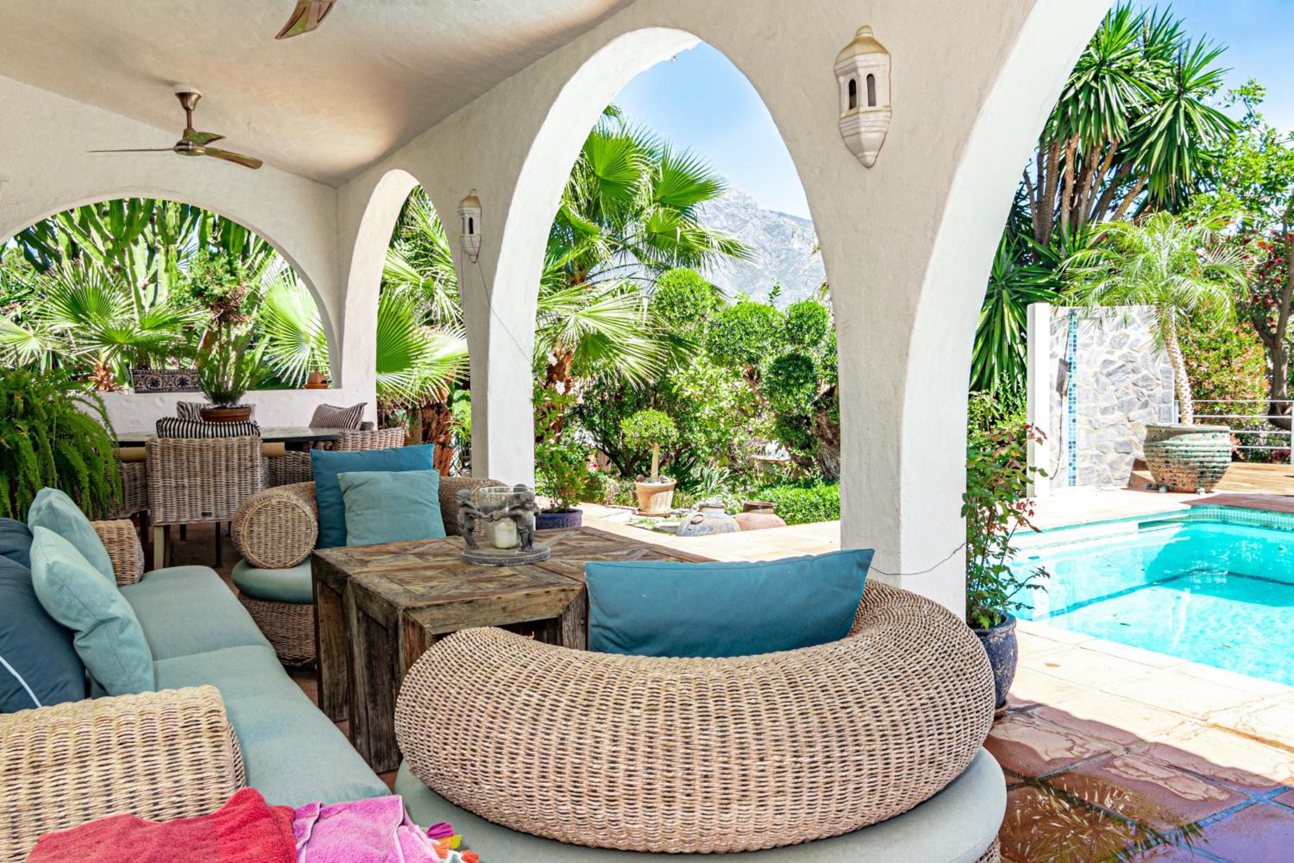 Marbella Vacations - VLB - Stunning villa Las Brisas, private pool - Property Image 9