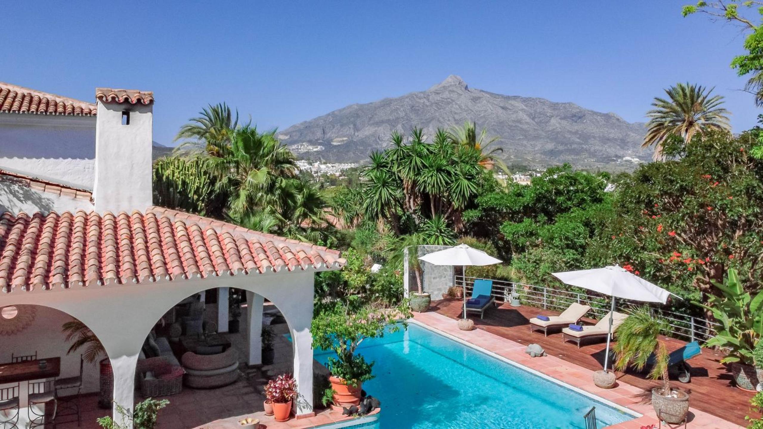 Marbella Vacations - VLB - Stunning villa Las Brisas, private pool - Property Image 6