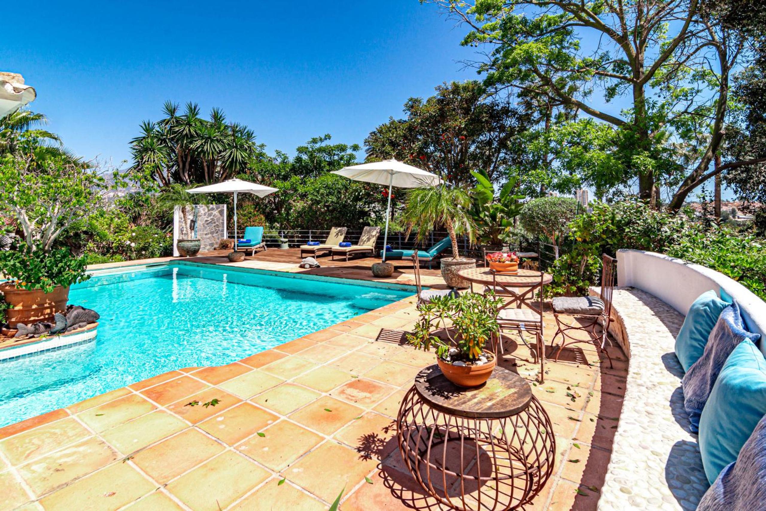 Marbella Vacations - VLB - Stunning villa Las Brisas, private pool - Property Image 4
