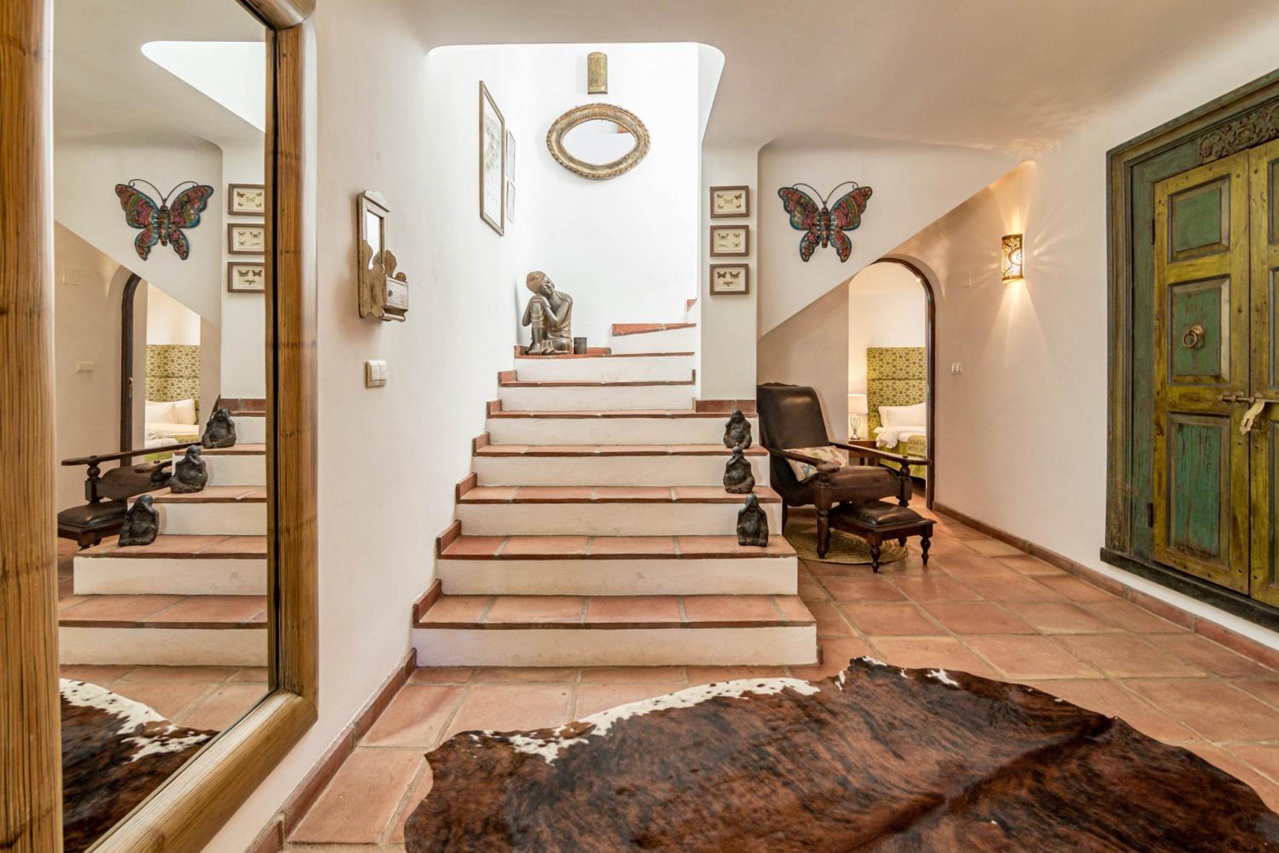 Marbella Vacations - VLB - Stunning villa Las Brisas, private pool - Property Image 28