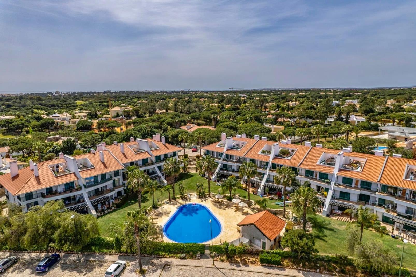 Vila Sol Retreat with Pool, Garden & Rooftop Terrace view 3
