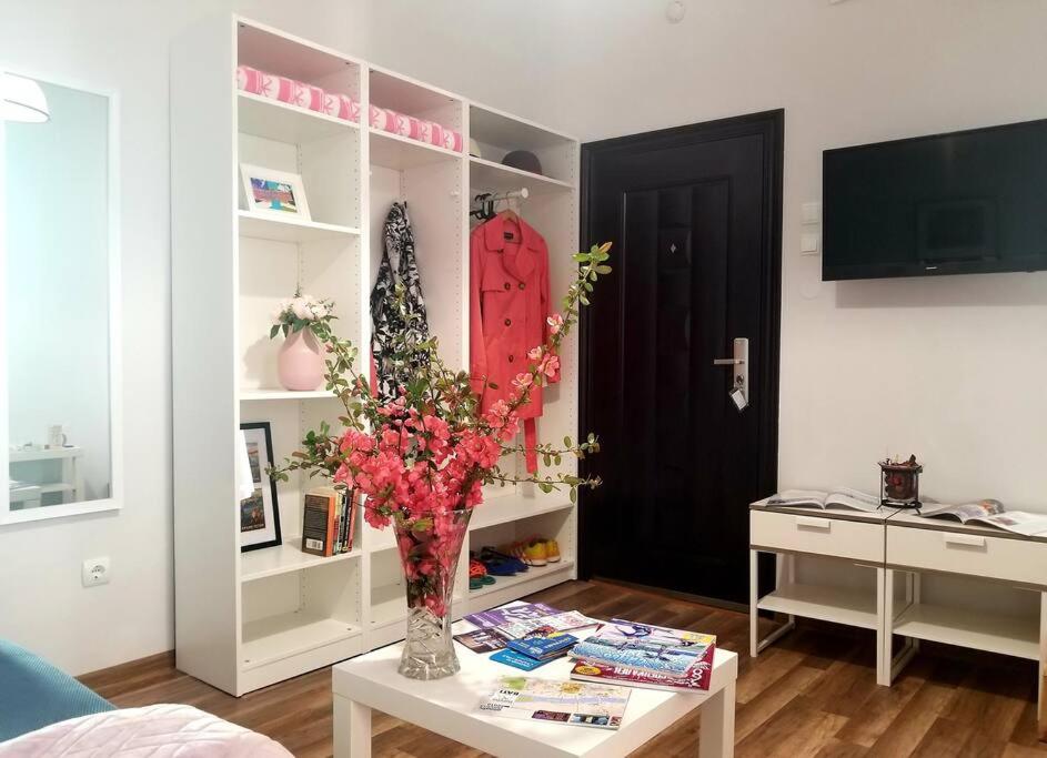 Plovdiv Top Center 2 Bedroom Apartment, FREE Parking view 2