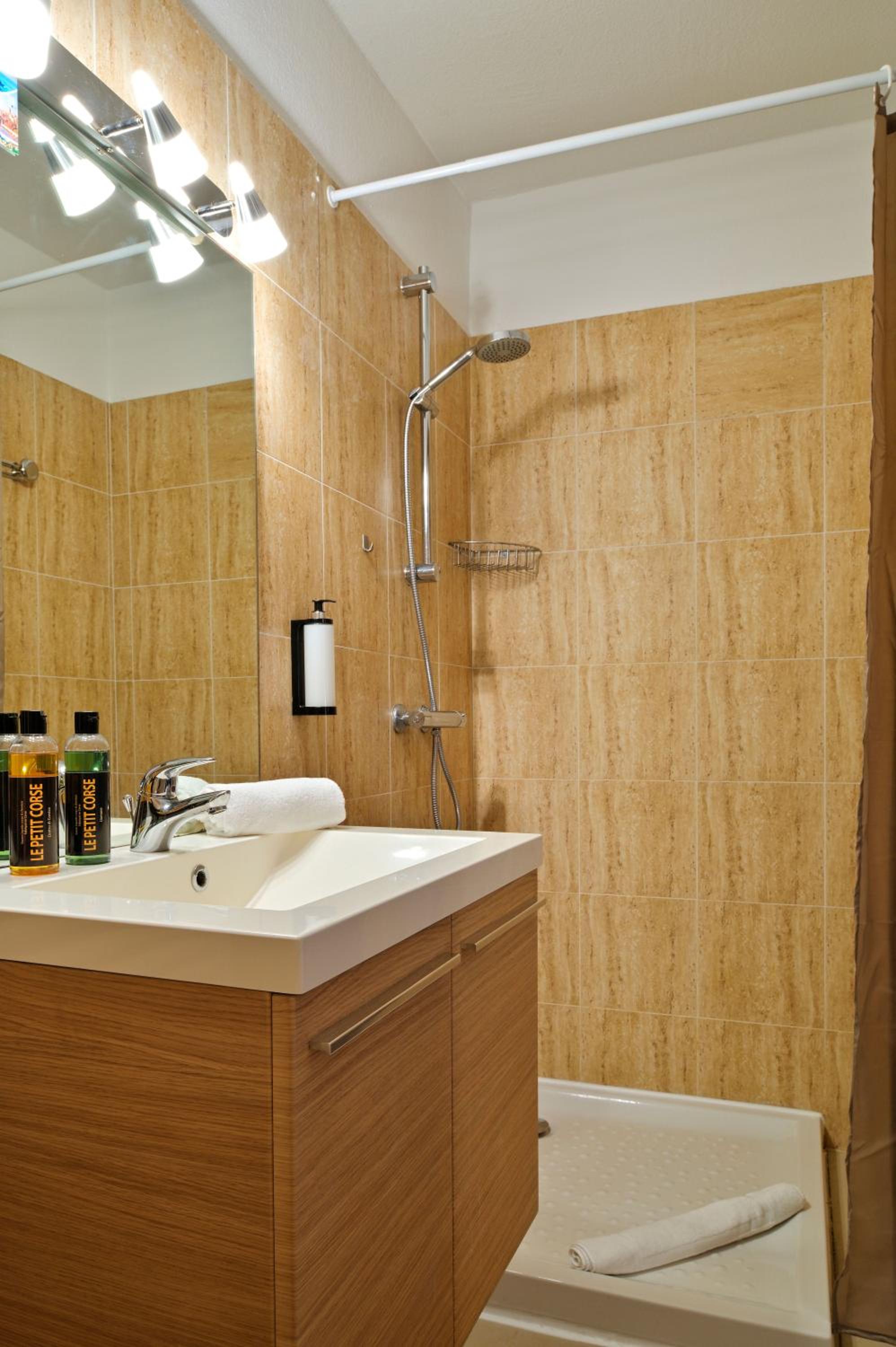 Résidence Les Calanques photo 61 of 108