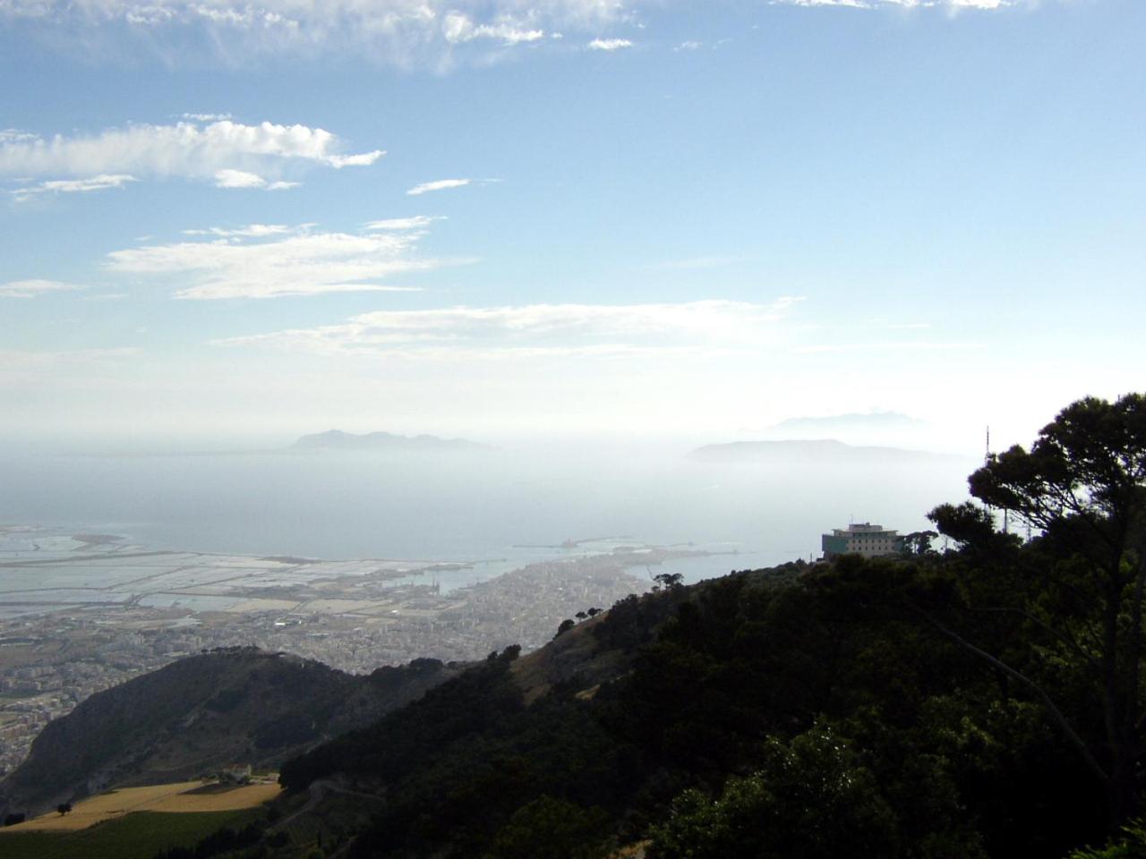 Photo 45