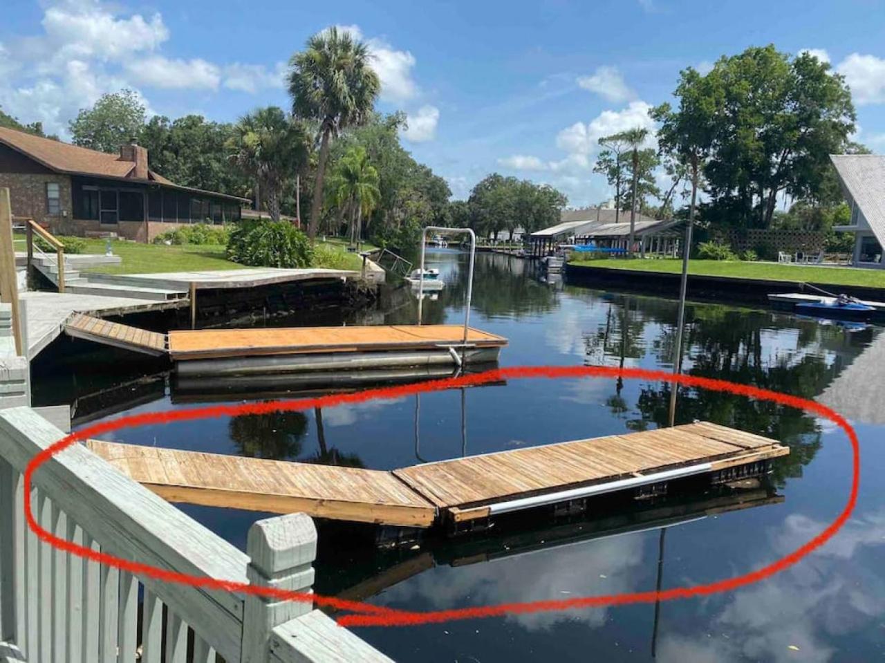 3 bedroom 2 bath with hot tub, game room and boat slip view 5