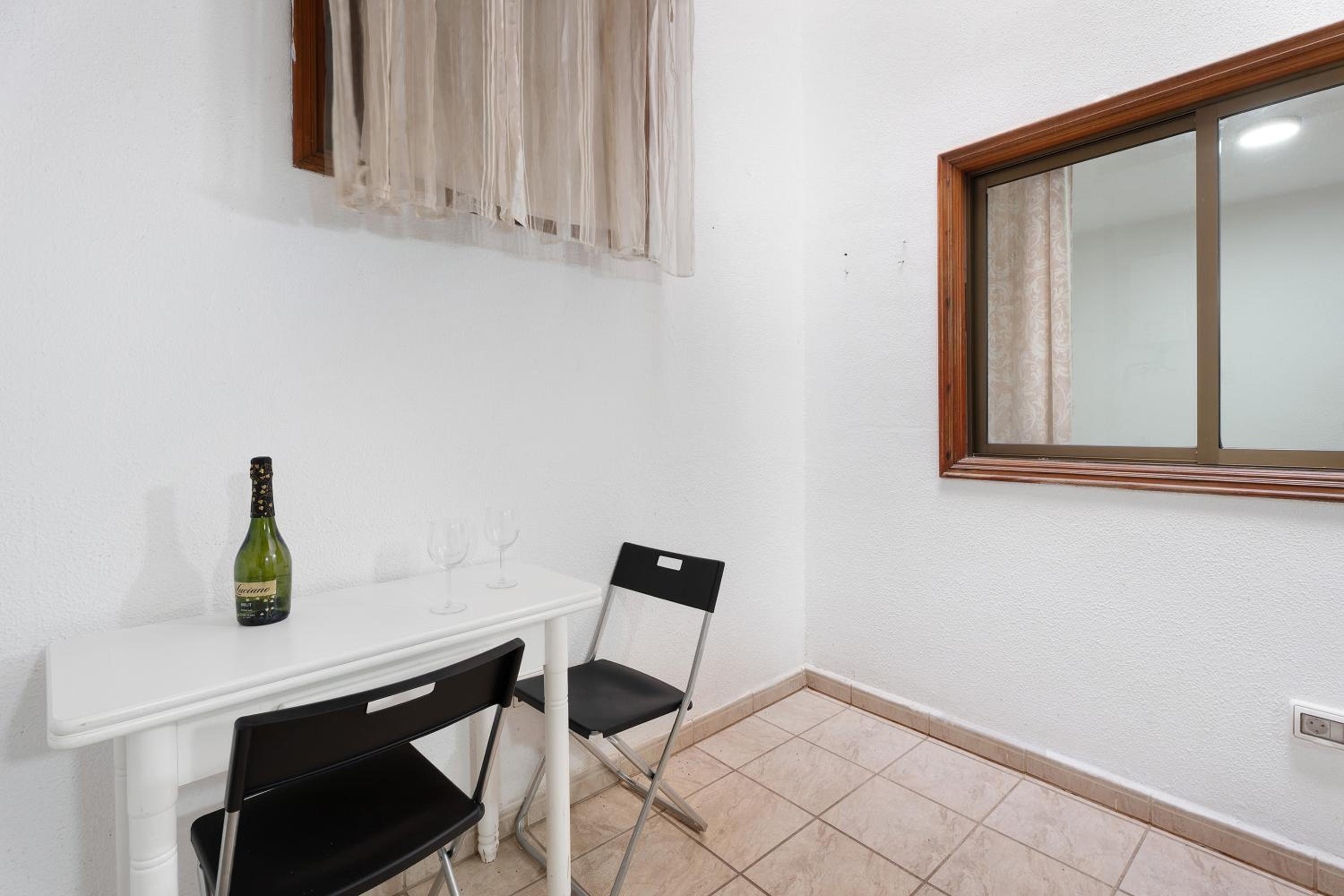 Los Cristianos - Emeterio Center Apartament - 5 min Beach