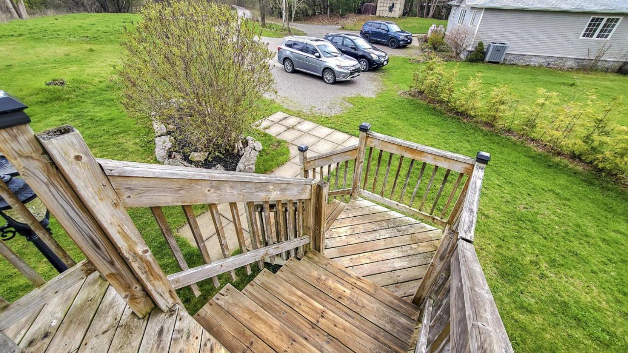 Waterfront Cottage with Heating Kitchen LakeView Deck Fishing