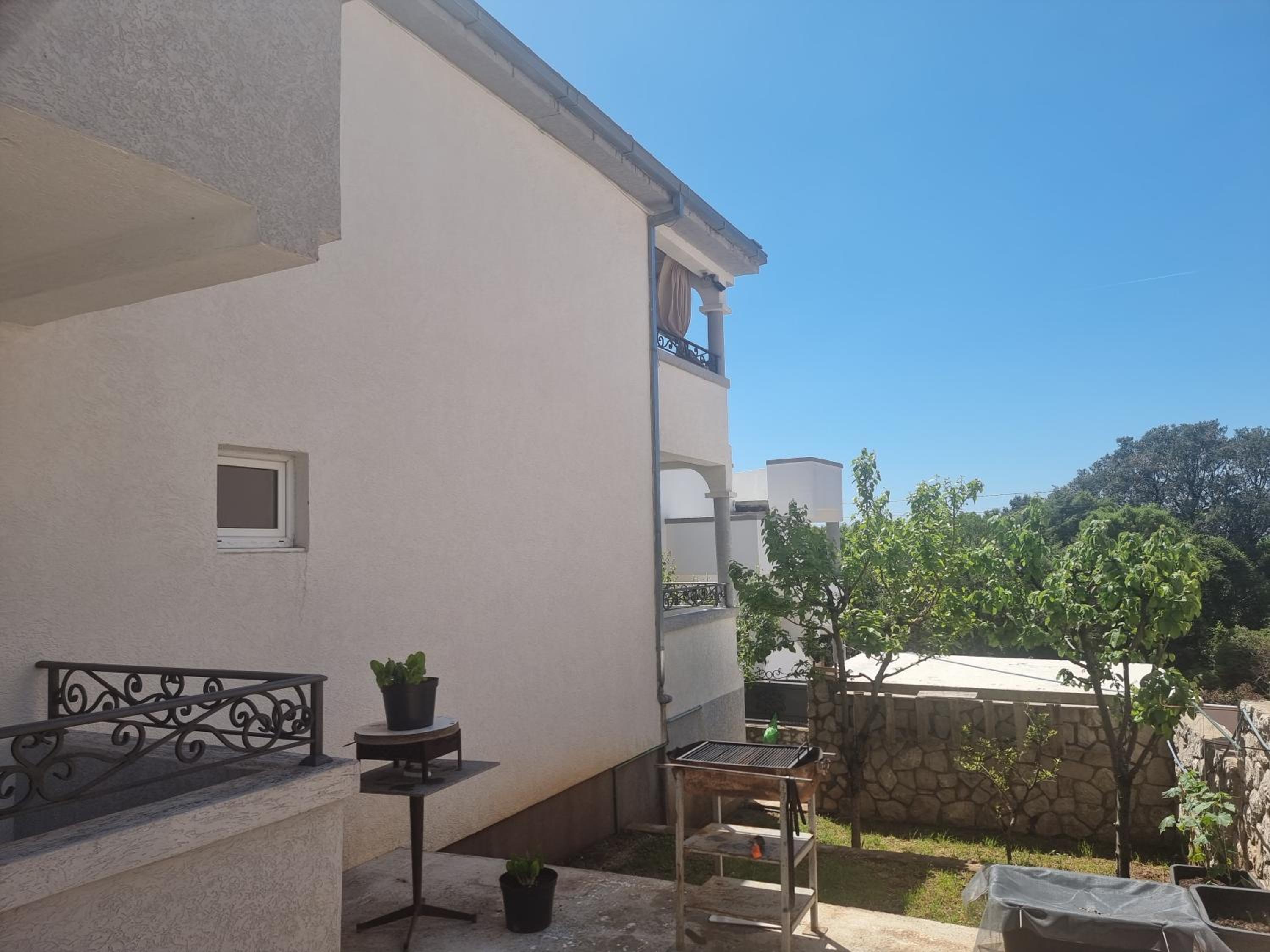 Apartmani MINA