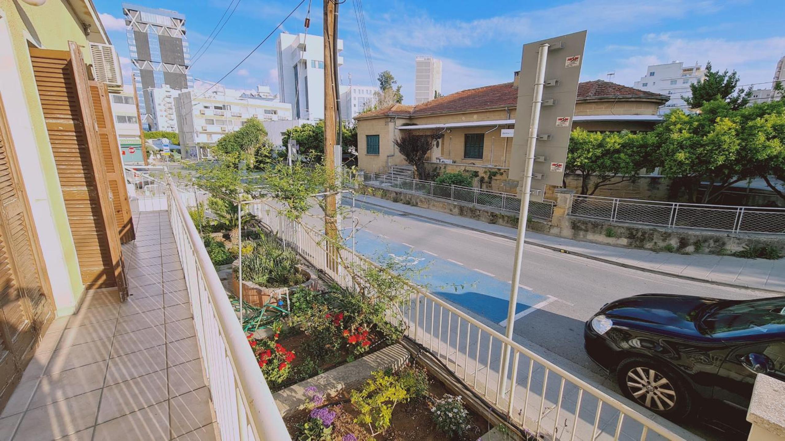 Hotel STAY Mythos Down Town House - Image 1