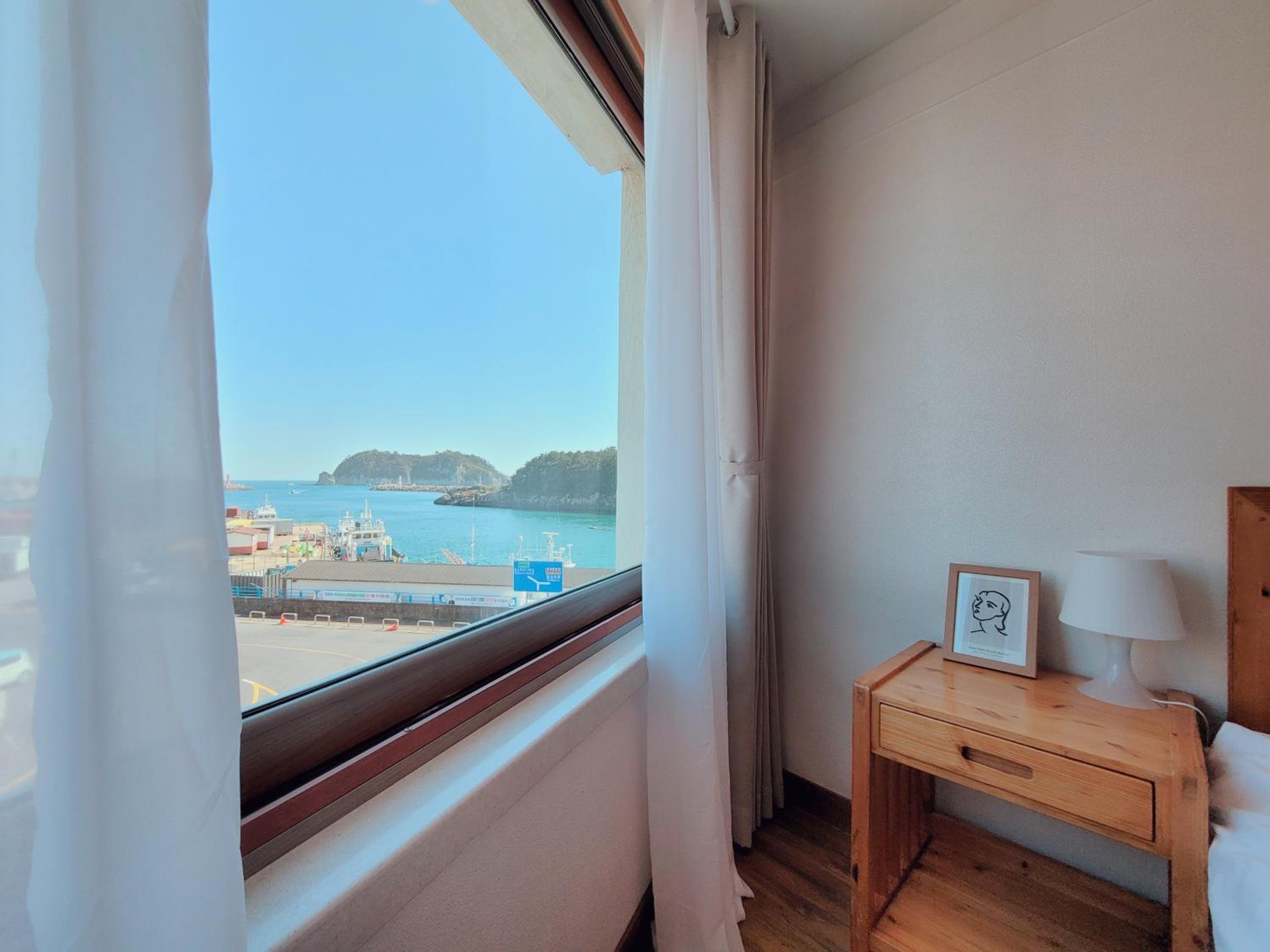 Seogwiporto