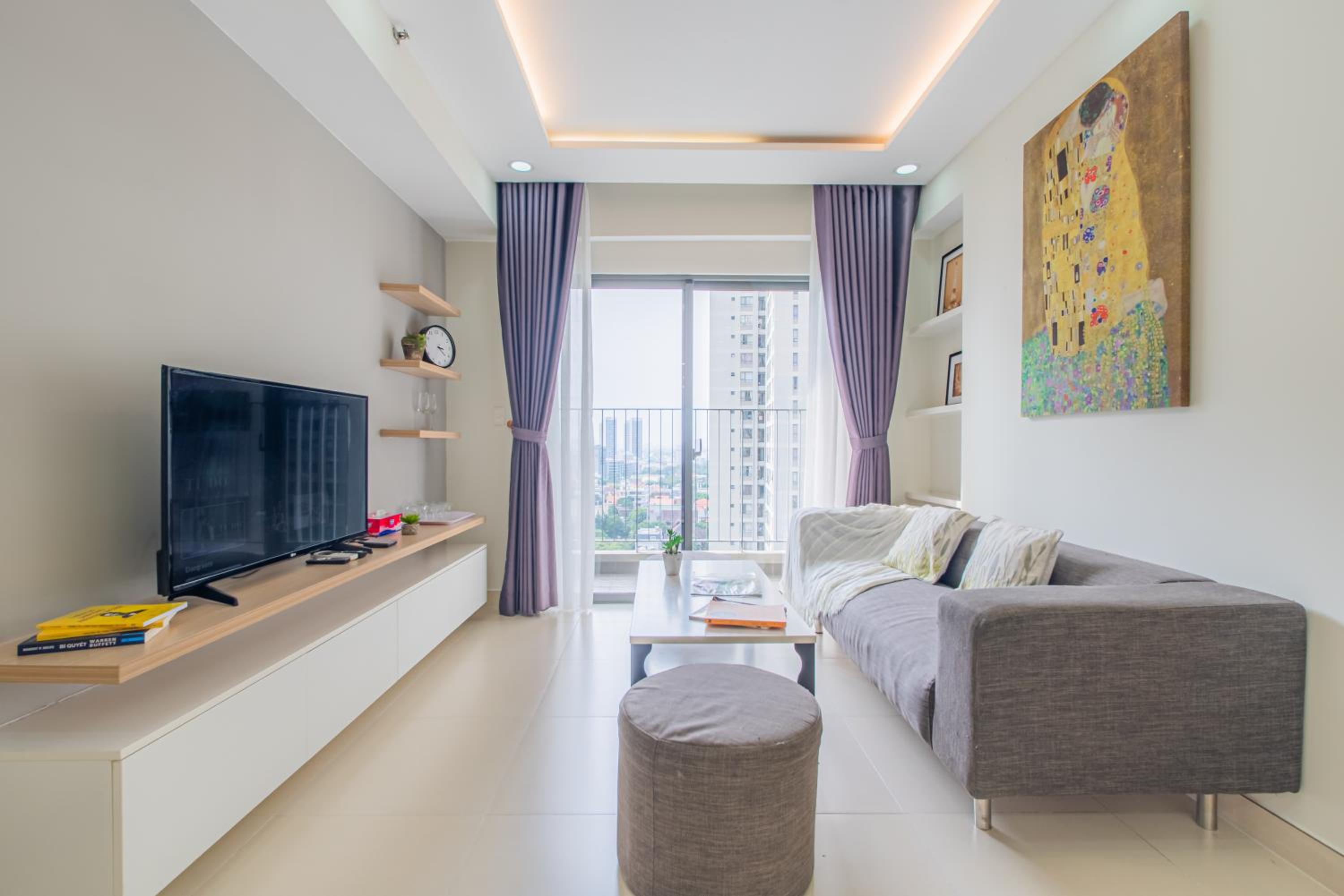 ambiHOME 2BR 2WC in Masteri Thao Dien District 2