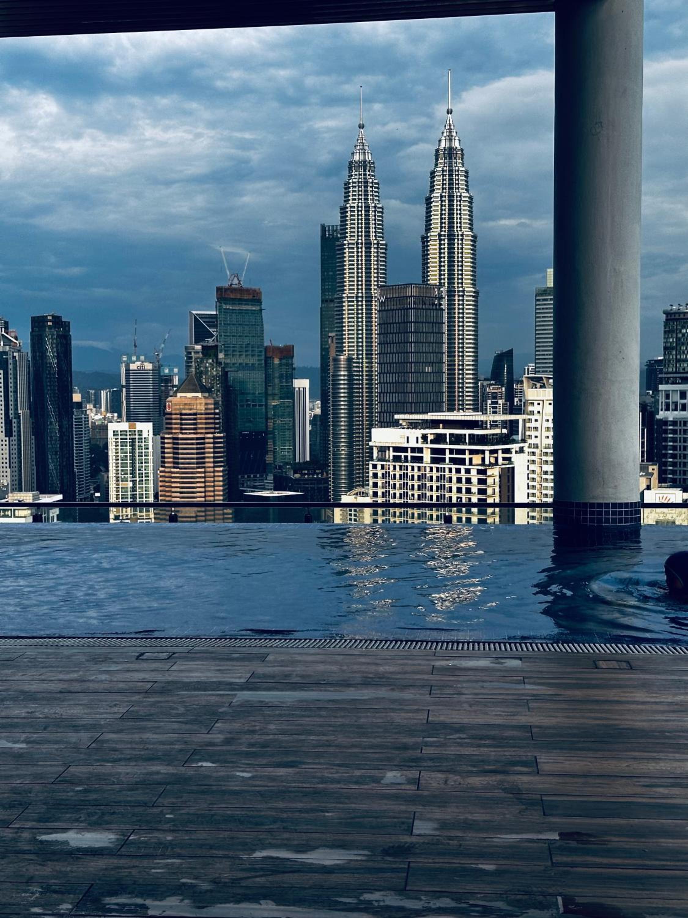 The Luxe Colony KLCC BY Infinitum