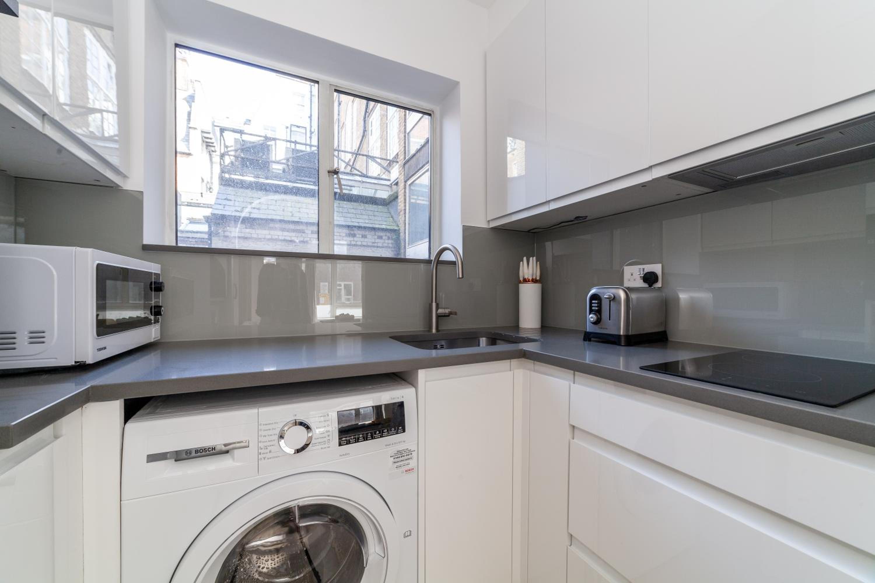 Bright Studio Flat in the Heart of Marylebone