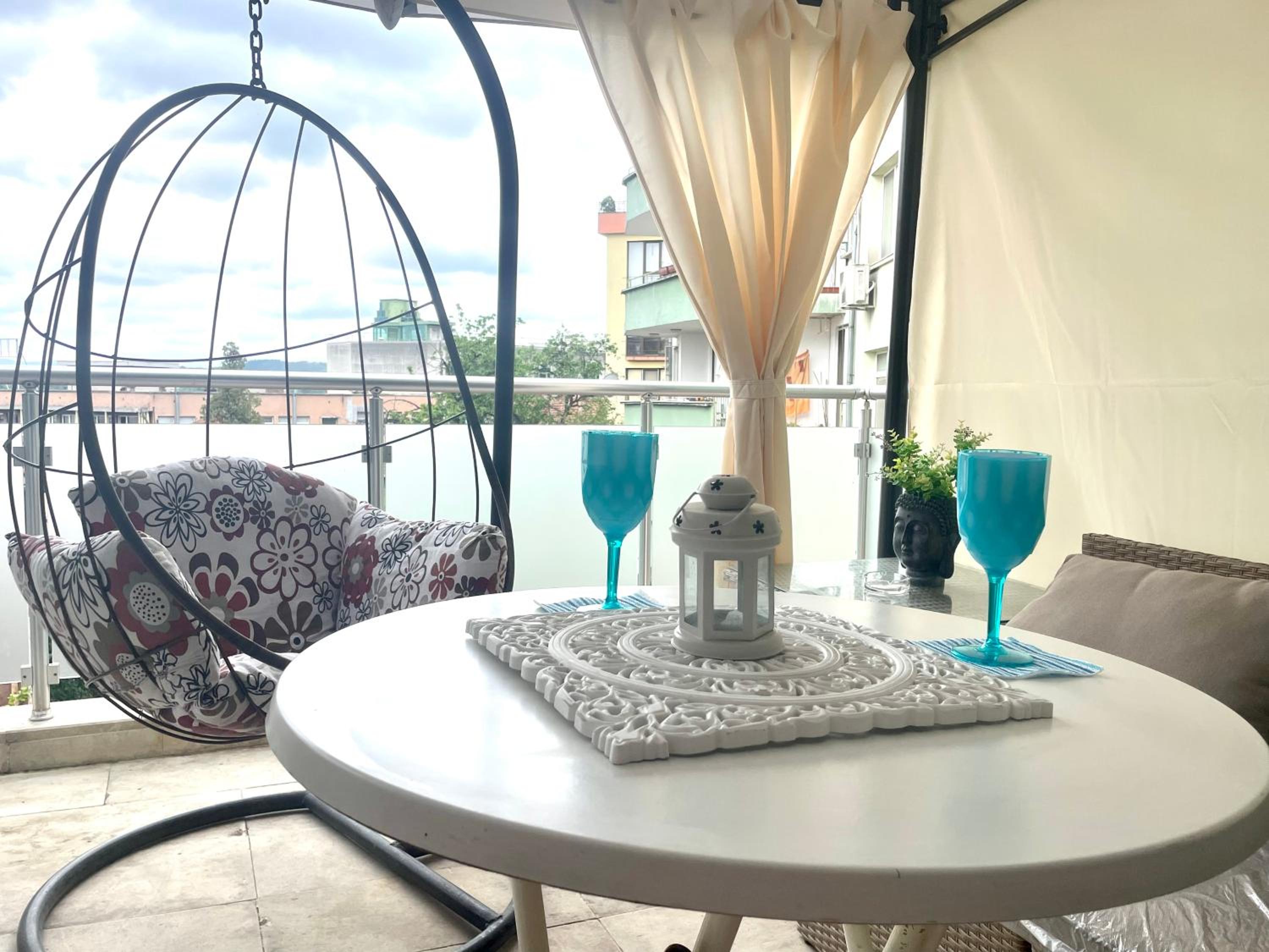 balance & terrace