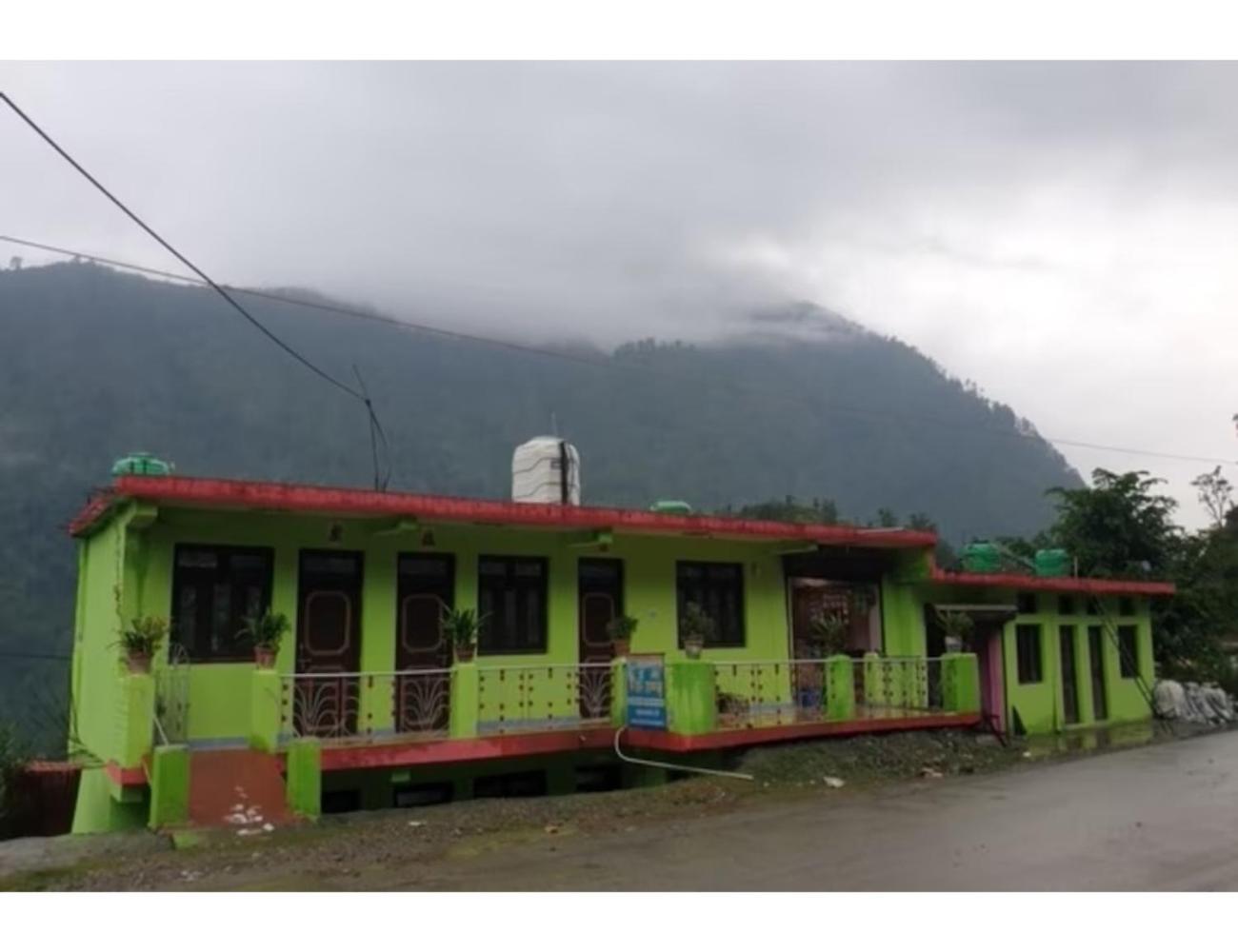 Hotel New Krishna Lodge, Guptkashi view 3