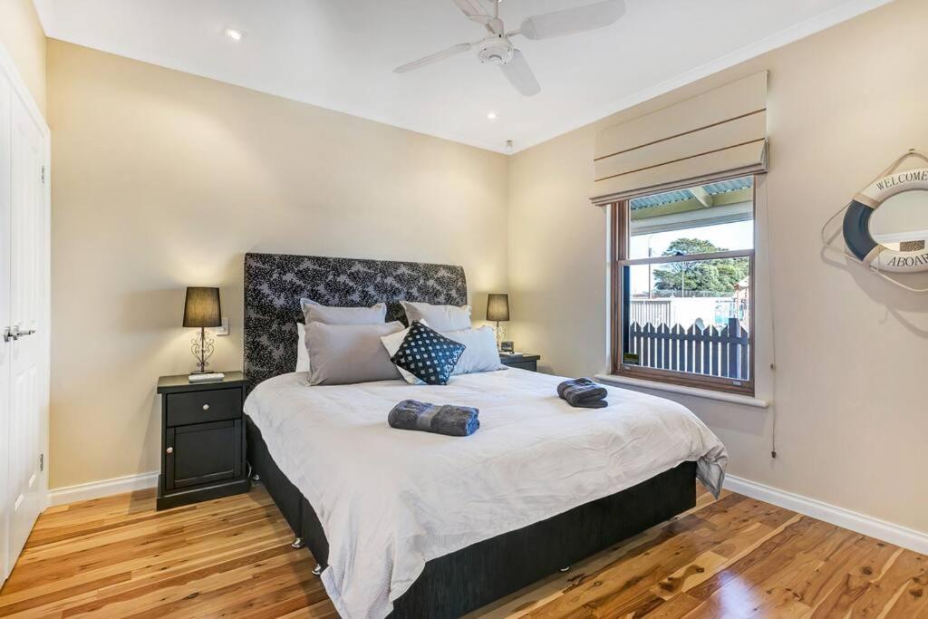 Captains Quarters Goolwa