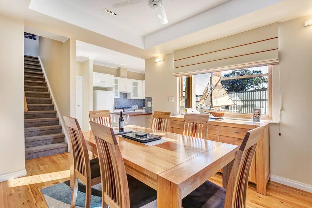 Captains Quarters Goolwa