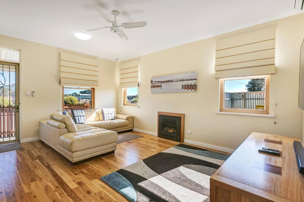 Captains Quarters Goolwa