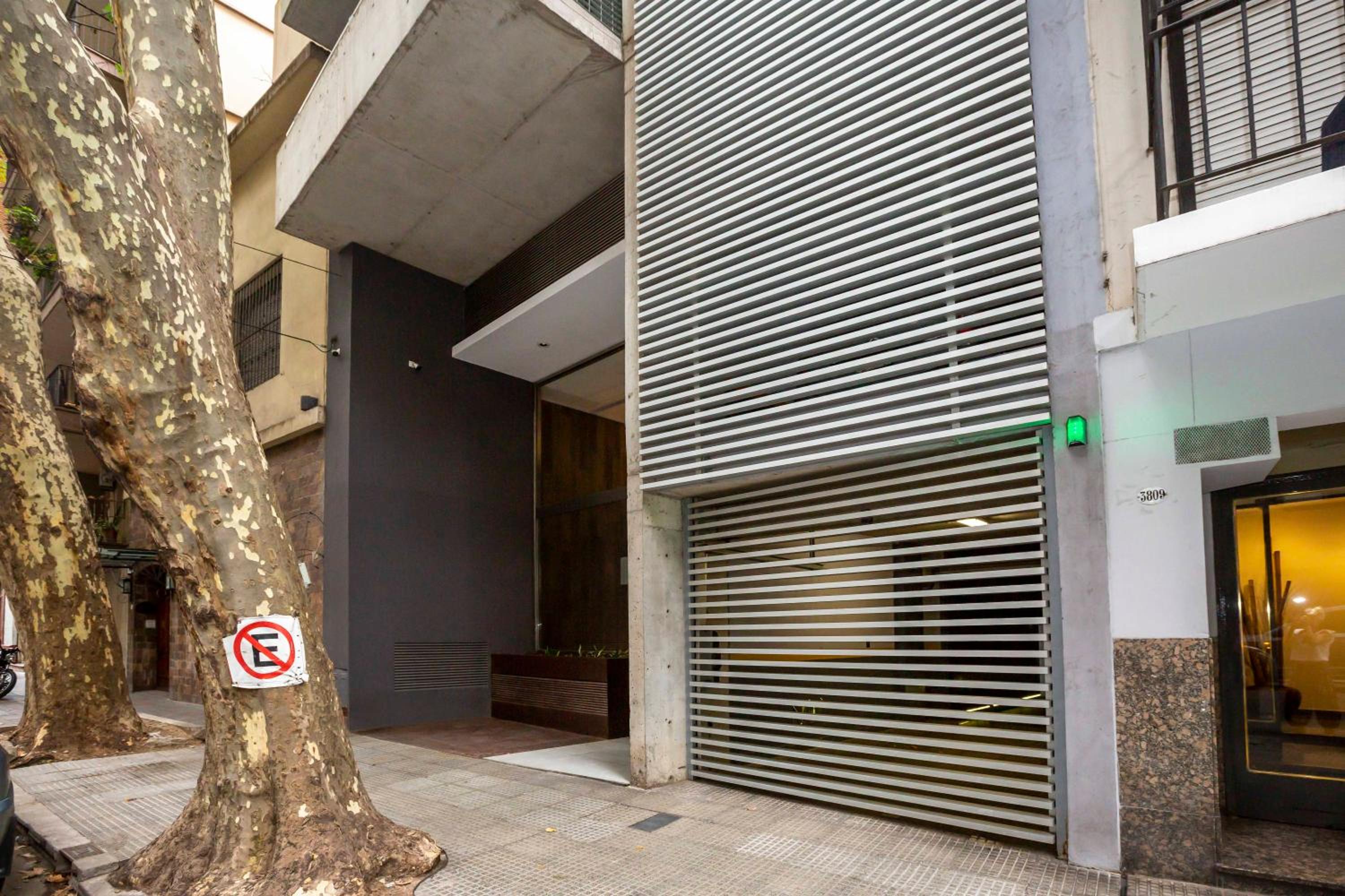 Hotel Amplio y moderno depto. en la mejor zona de palermo - Image 1