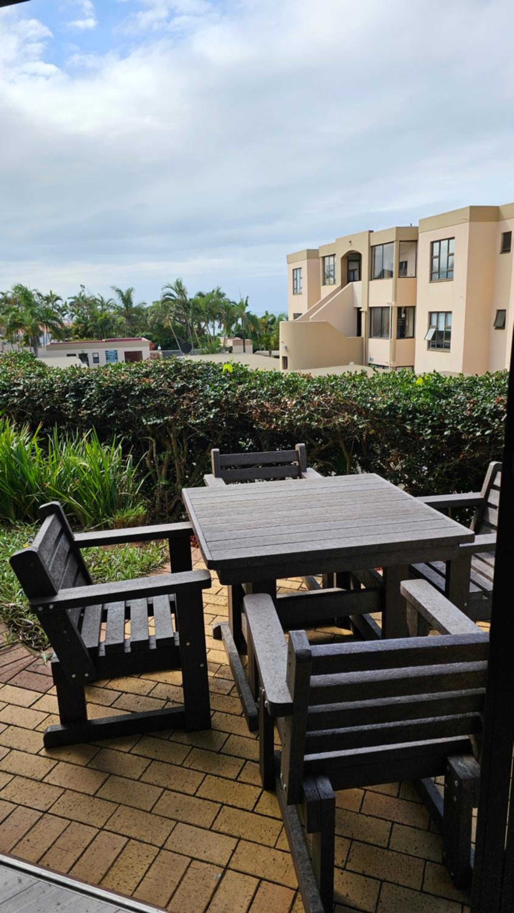 67 The Shades - Luxury Apartment in Umhlanga - Airconditioning throughout and Inverter