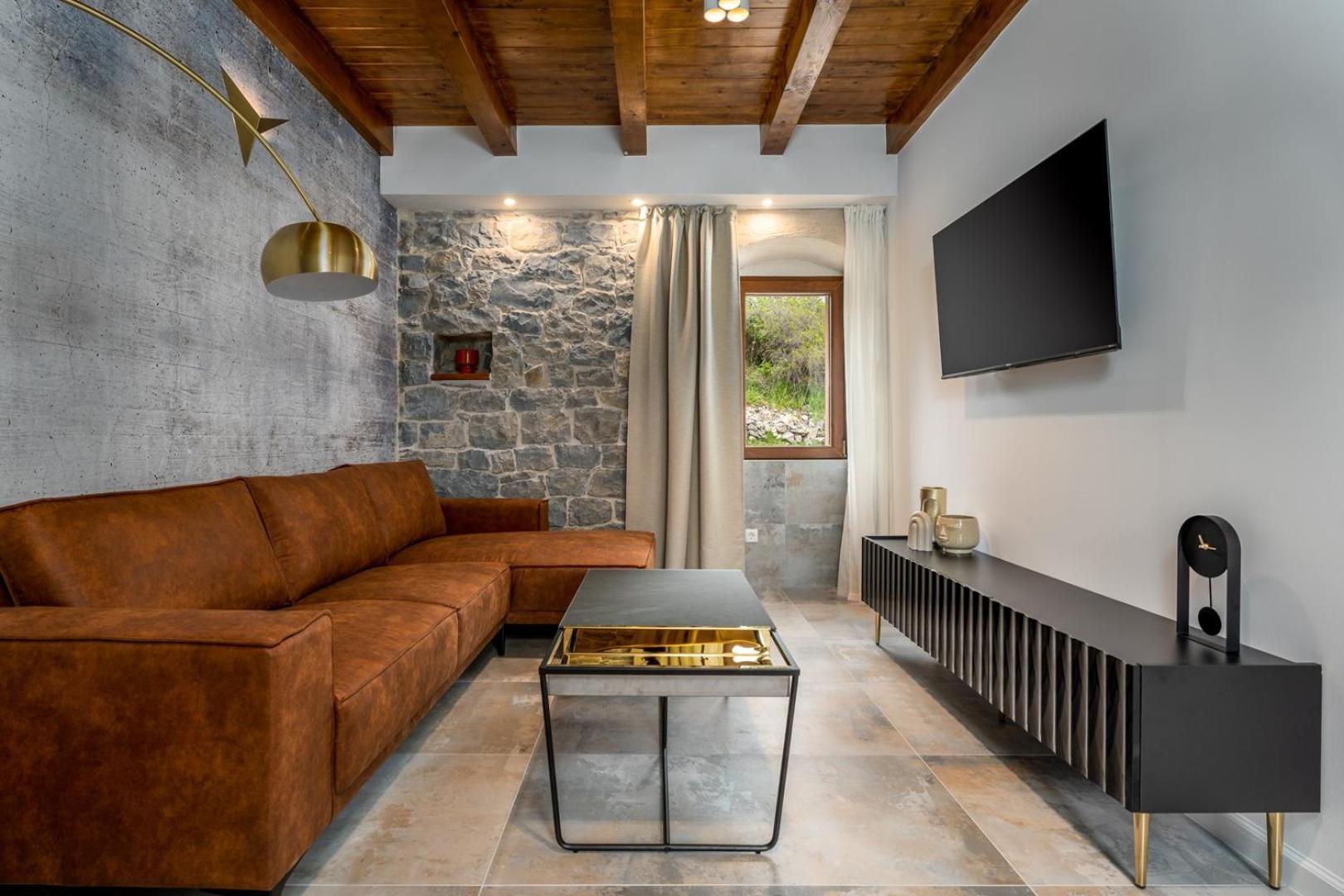 Charming Villa Perina with private heated pool