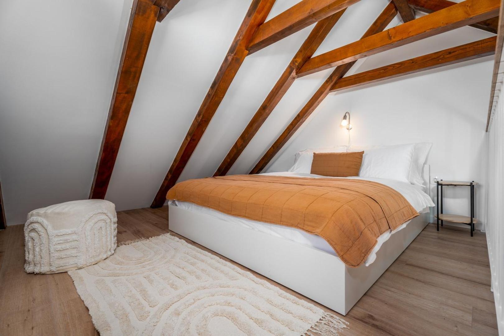 Charming Villa Perina with private heated pool