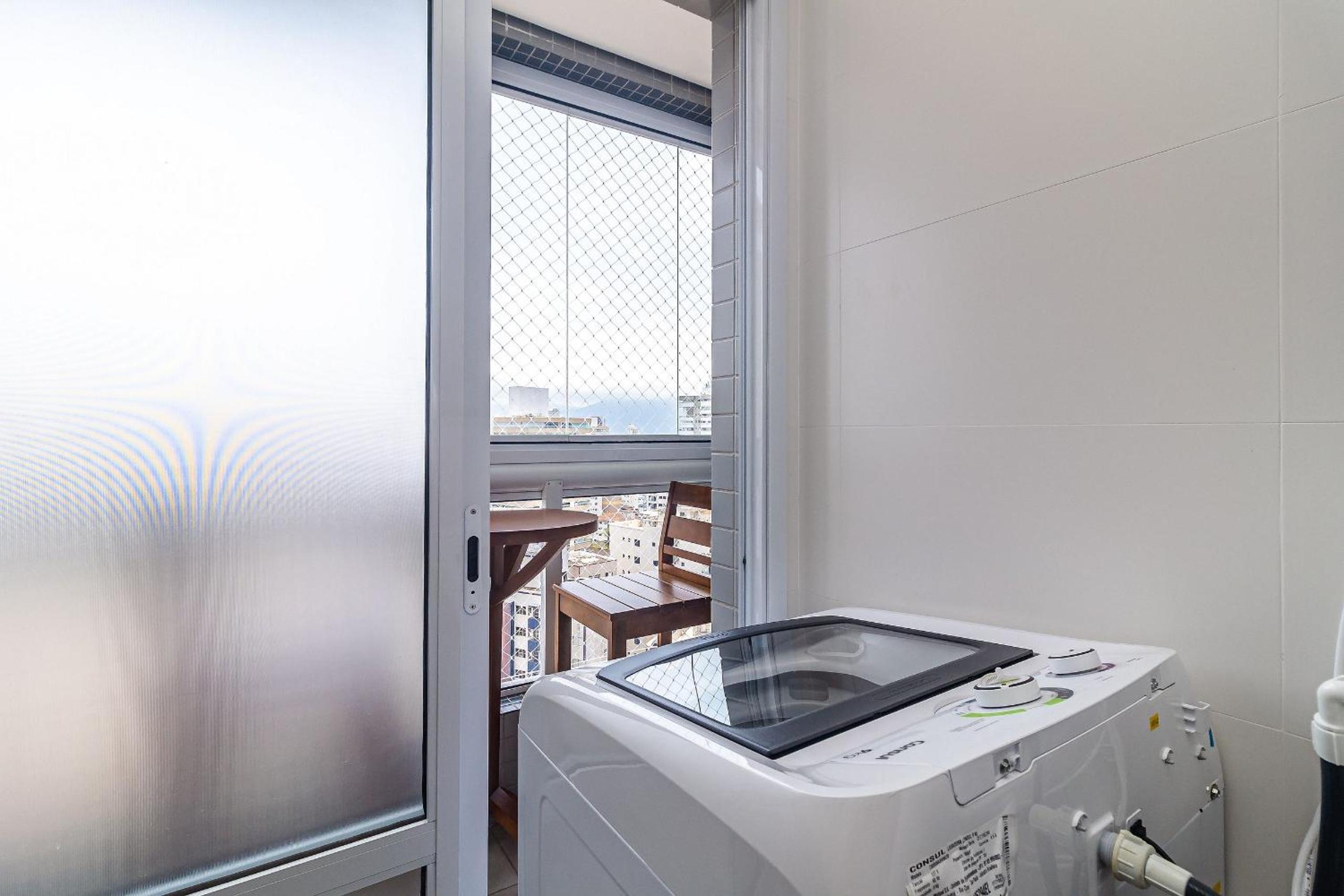 Apartamento Aconchegante e Elegante com Ar-Condicionado, Piscina, Garagem e Varanda Gourmet a 3 min da Praia