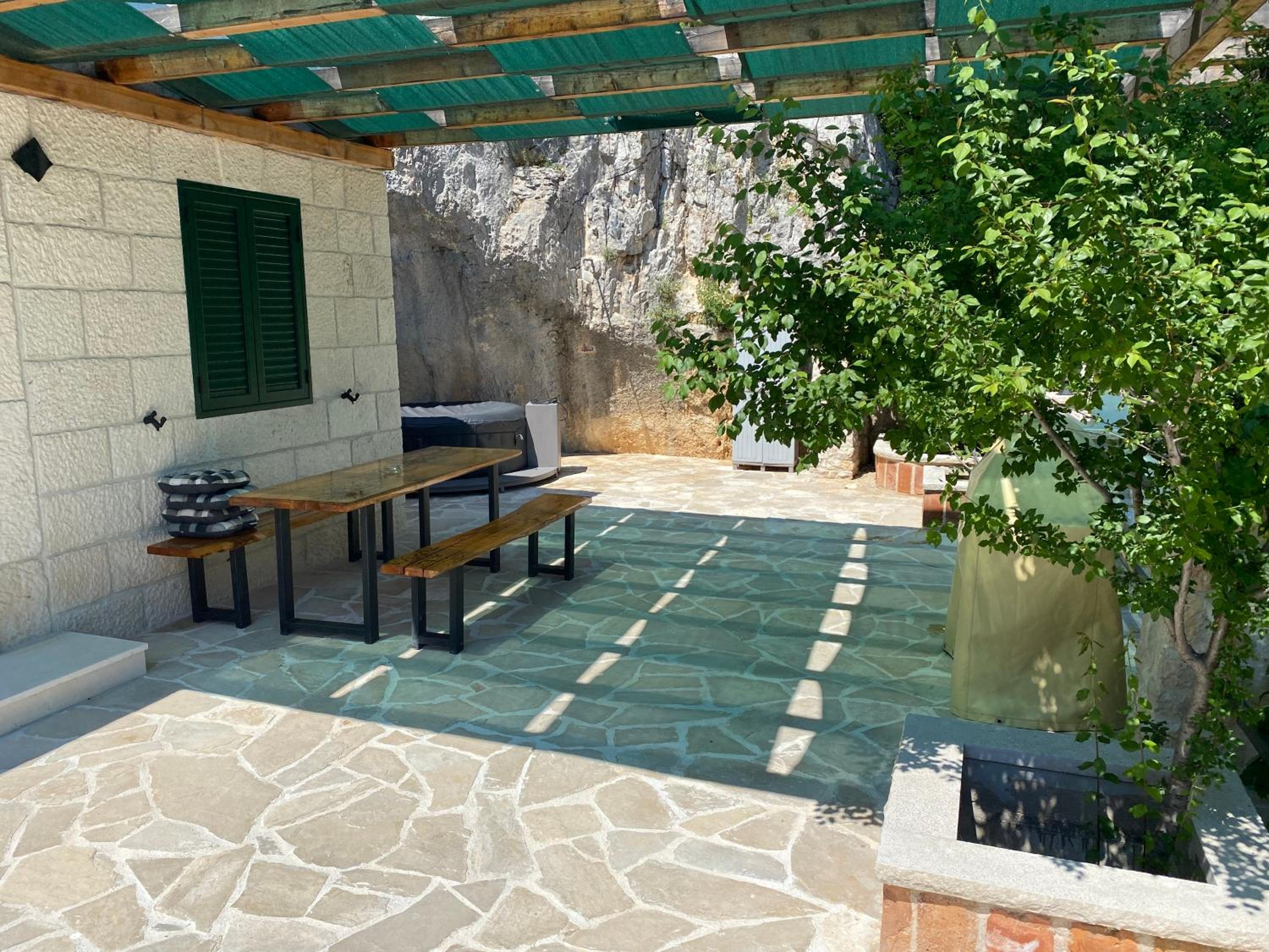 Holiday Home Nugal Makarska 2+2 view 2