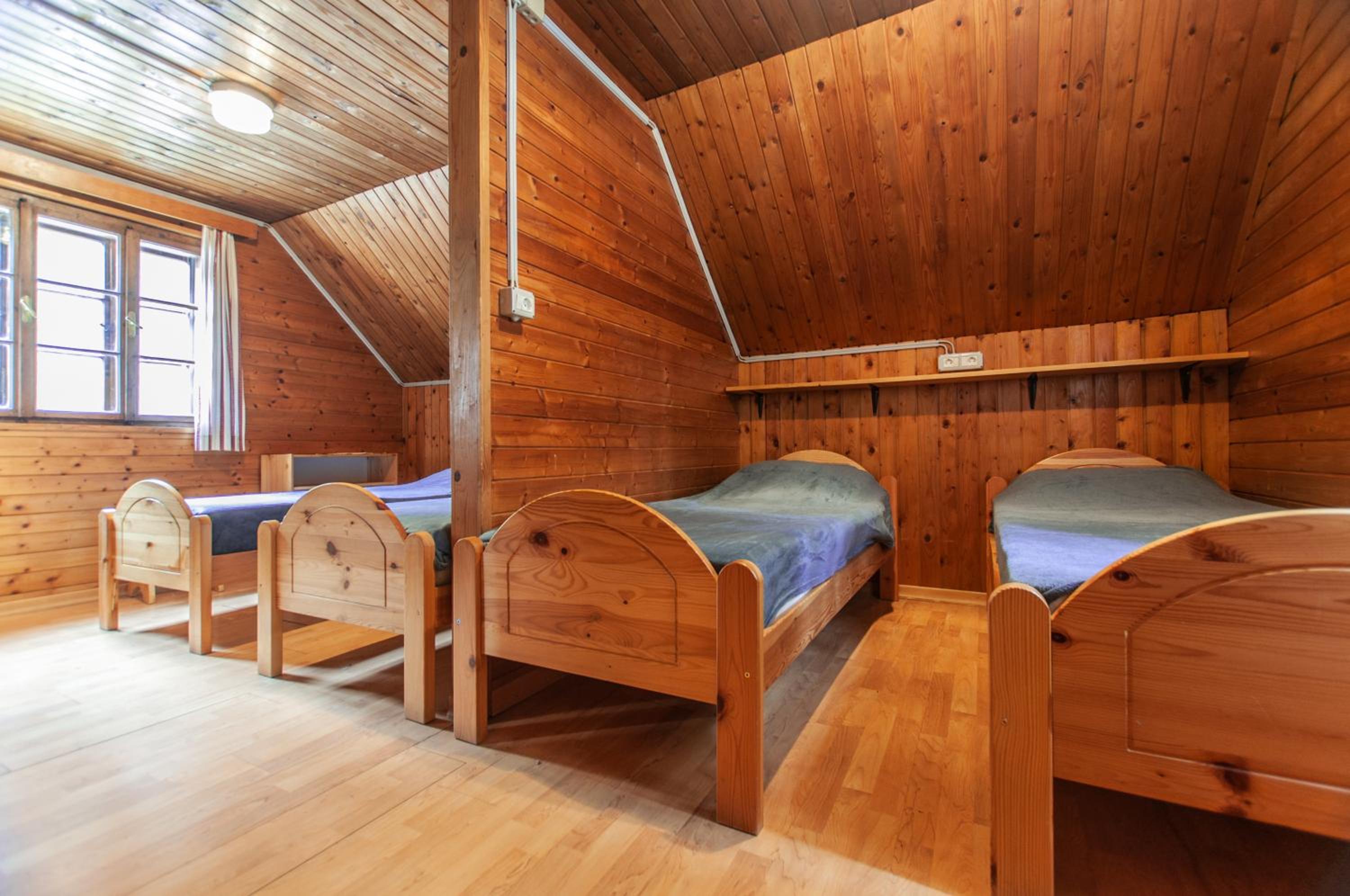 Mala koča Wooden Cabin view 5